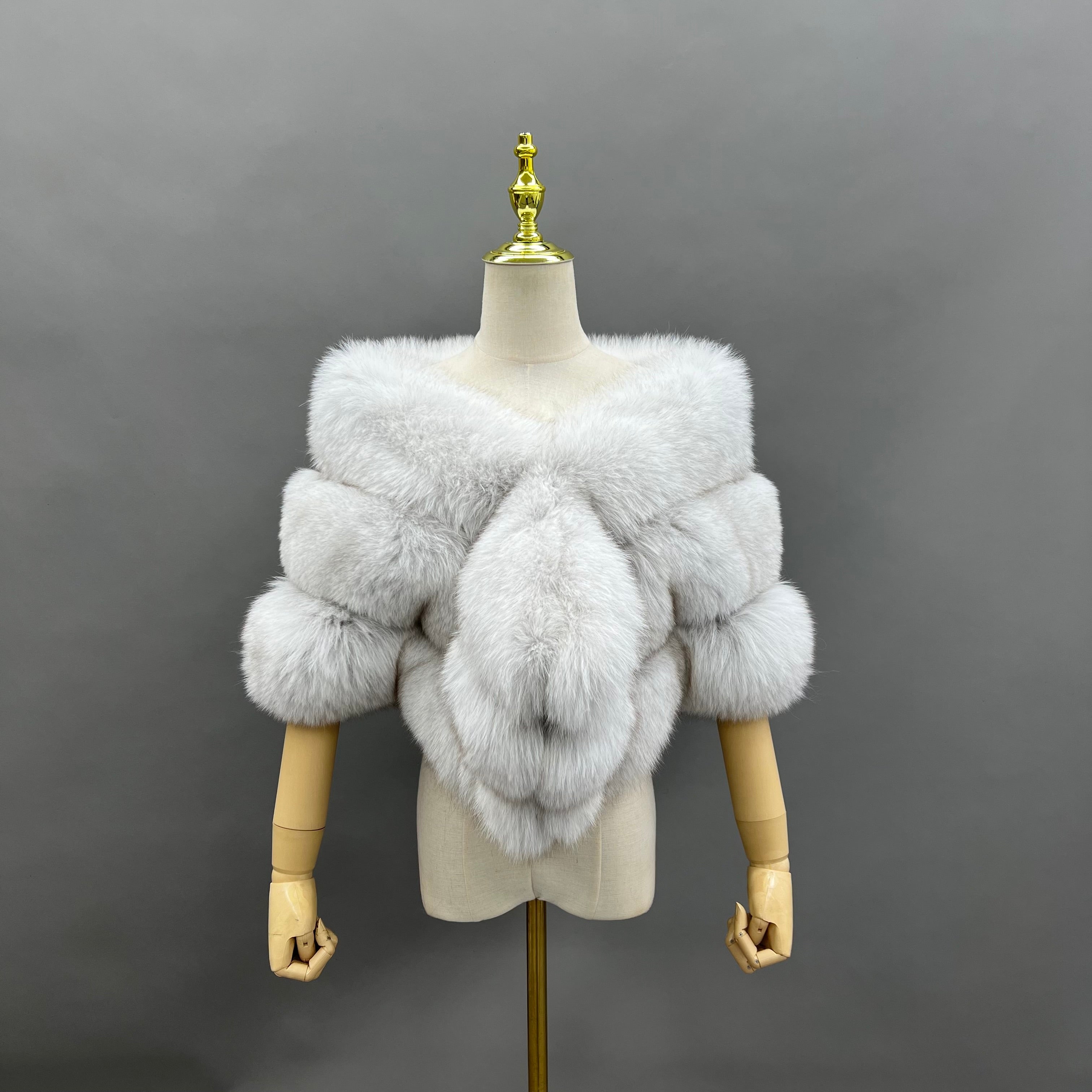 Three-Section Horizontal Stripe Cape F 13#Natural White