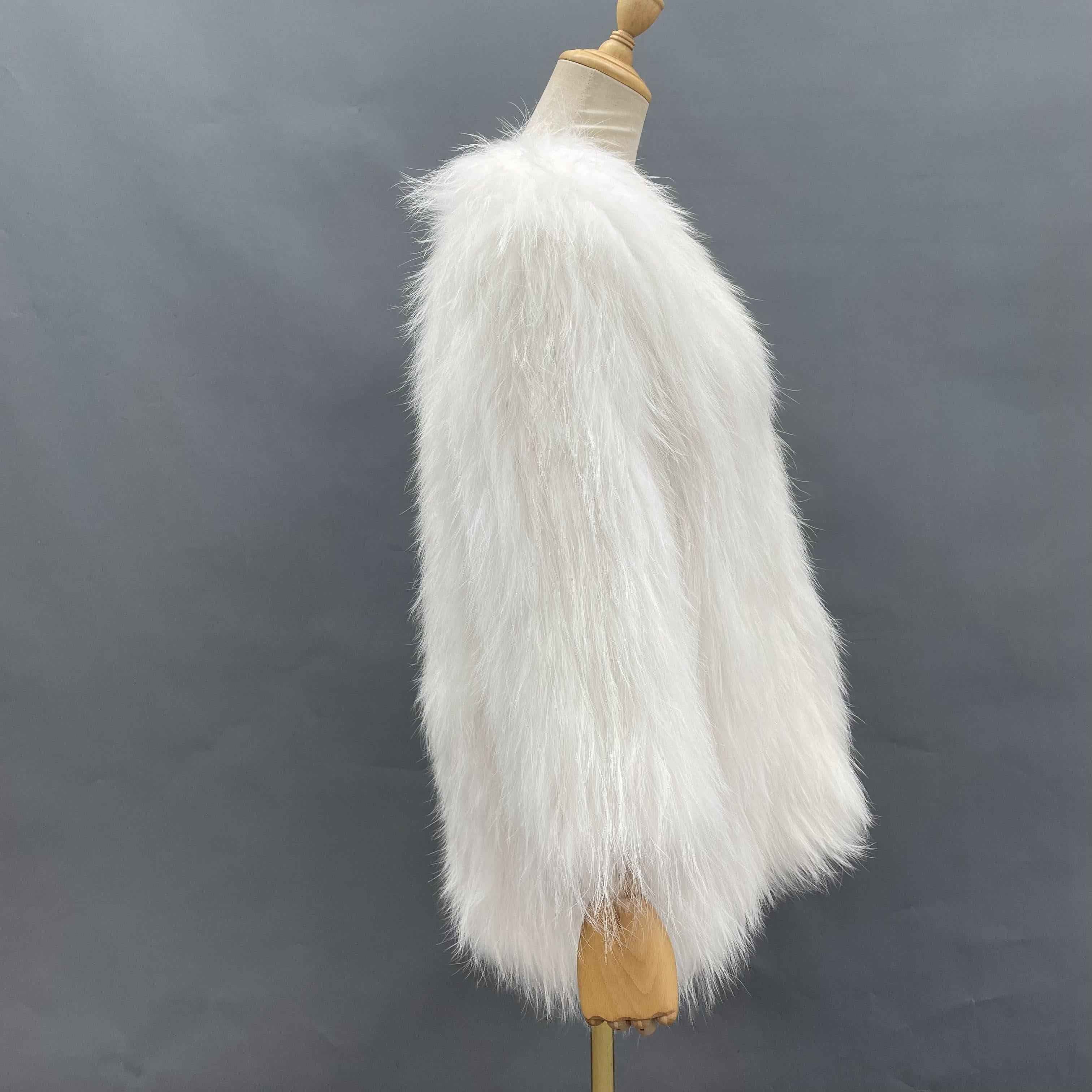 Women's Knitted Raccoon Dog Fur Mid-Length Coat with Crew Neck - Luxurious Winter Outerwear