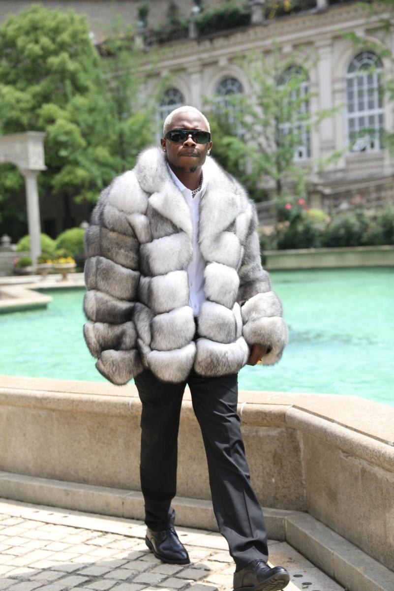White Fox Fur with Six-Section Design and Dual Colors - Janefur