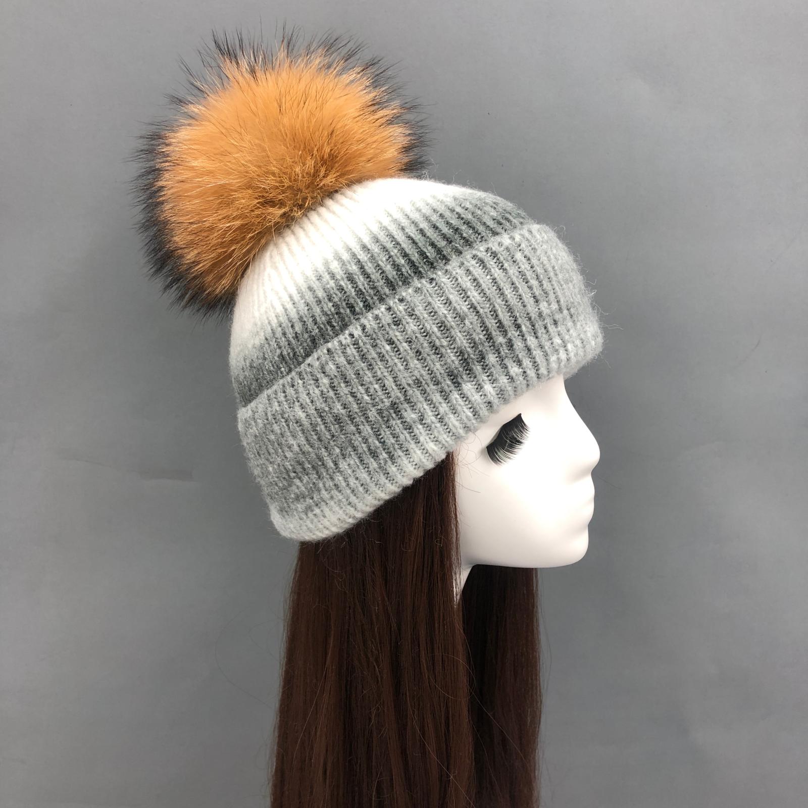 Gradient Wool Hat with Fur Pom Pom Women Hat - Janefur