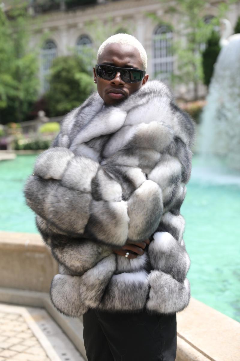 White Fox Fur with Six-Section Design and Dual Colors - Janefur