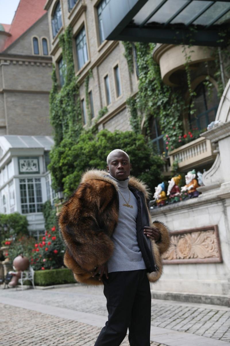 Men's Whole Fur Hooded Coat Made Of Raccoon - Janefur