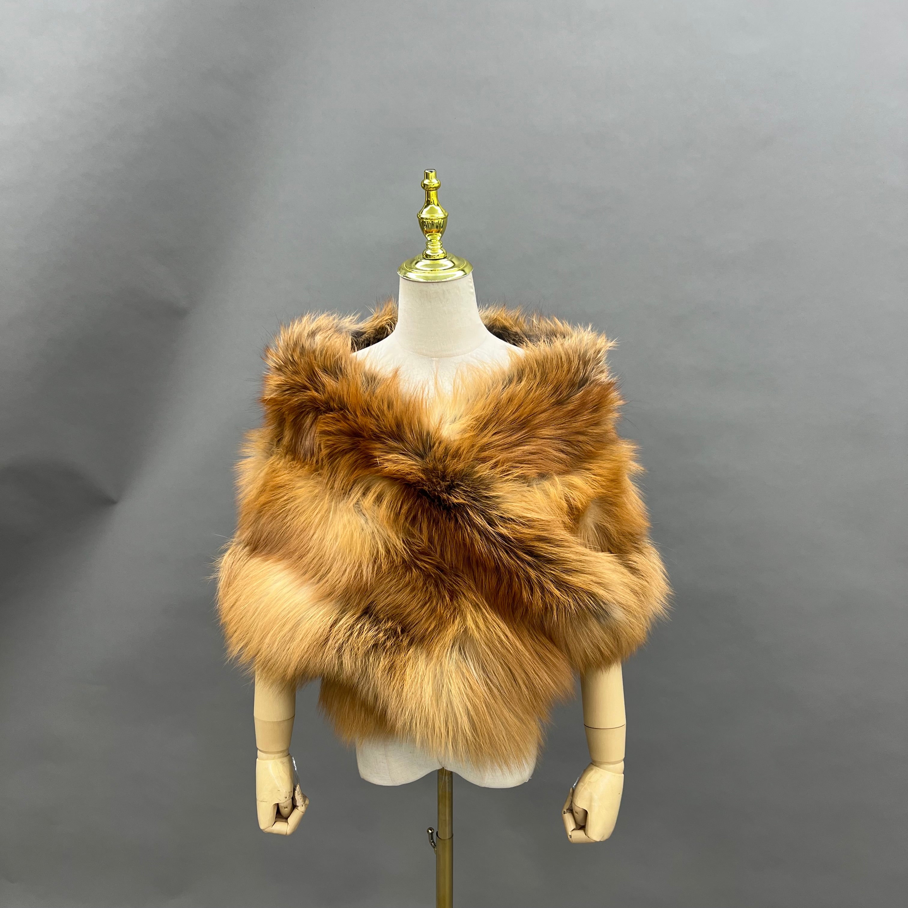 Three-Section Horizontal Stripe Cape F 17#Red Fox