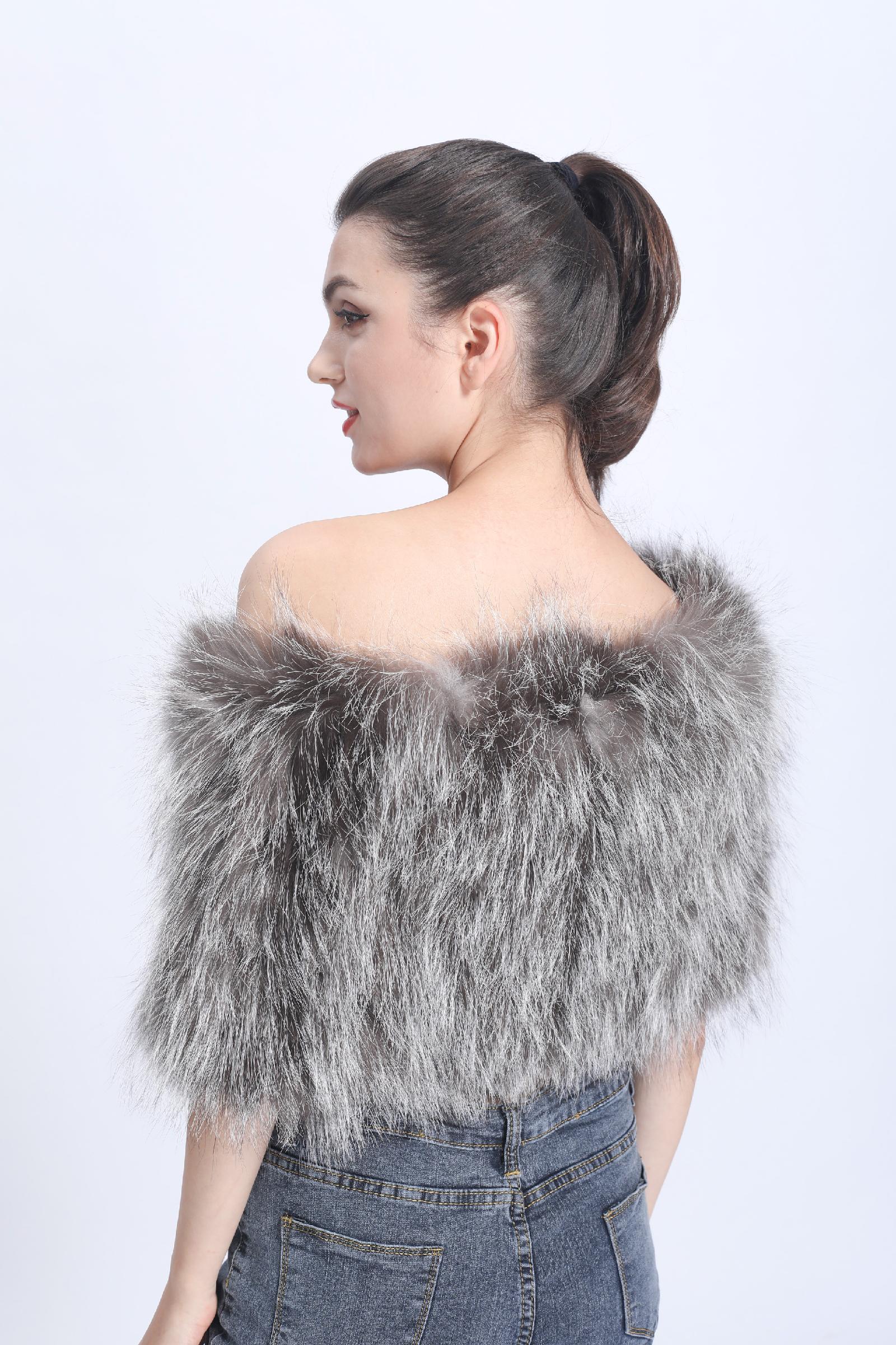 Women's Vertical Fur Shawl Fashionable Beautiful Genuine Raccoon Fur Cape - Janefur