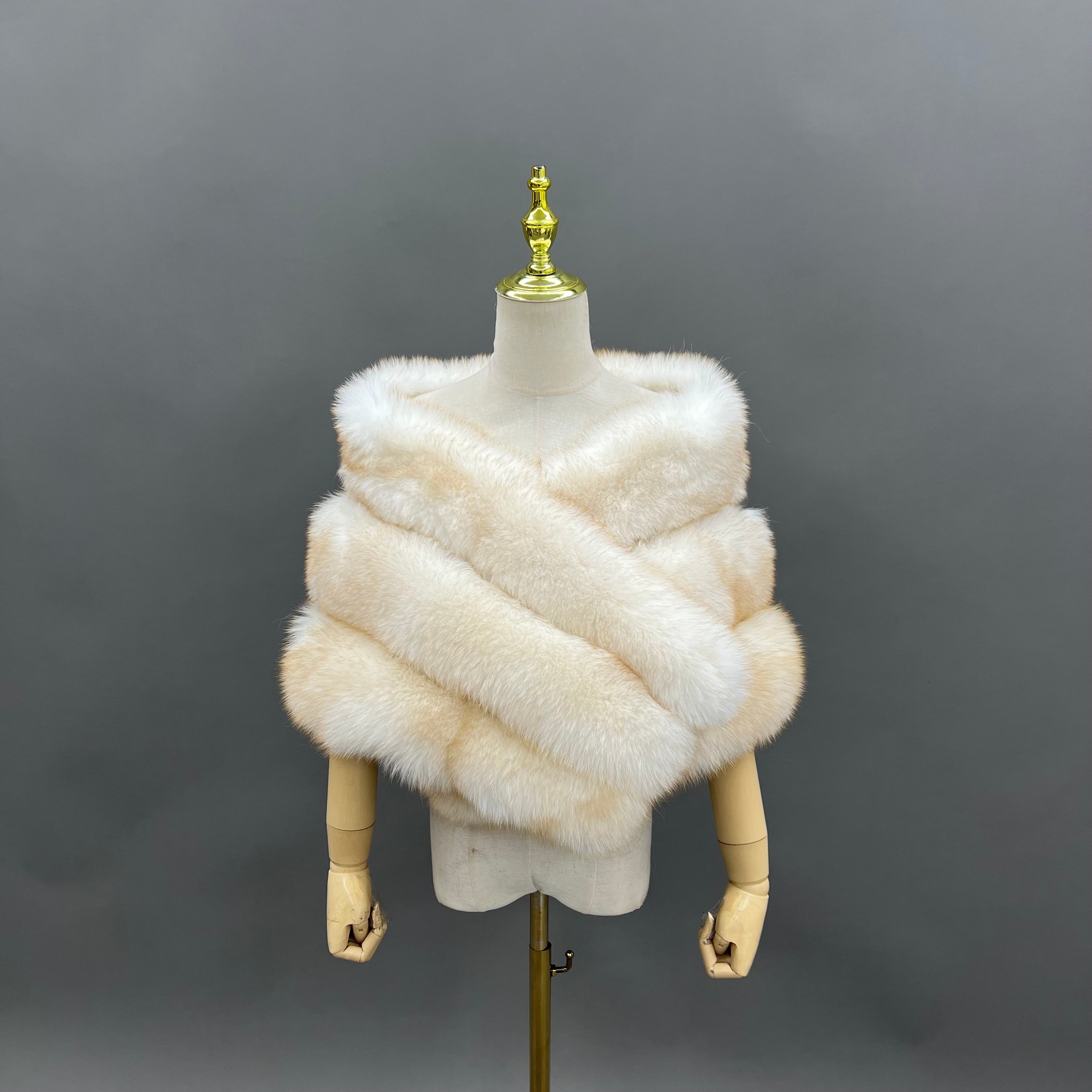 Three-Section Horizontal Stripe Cape F 18#Gold White