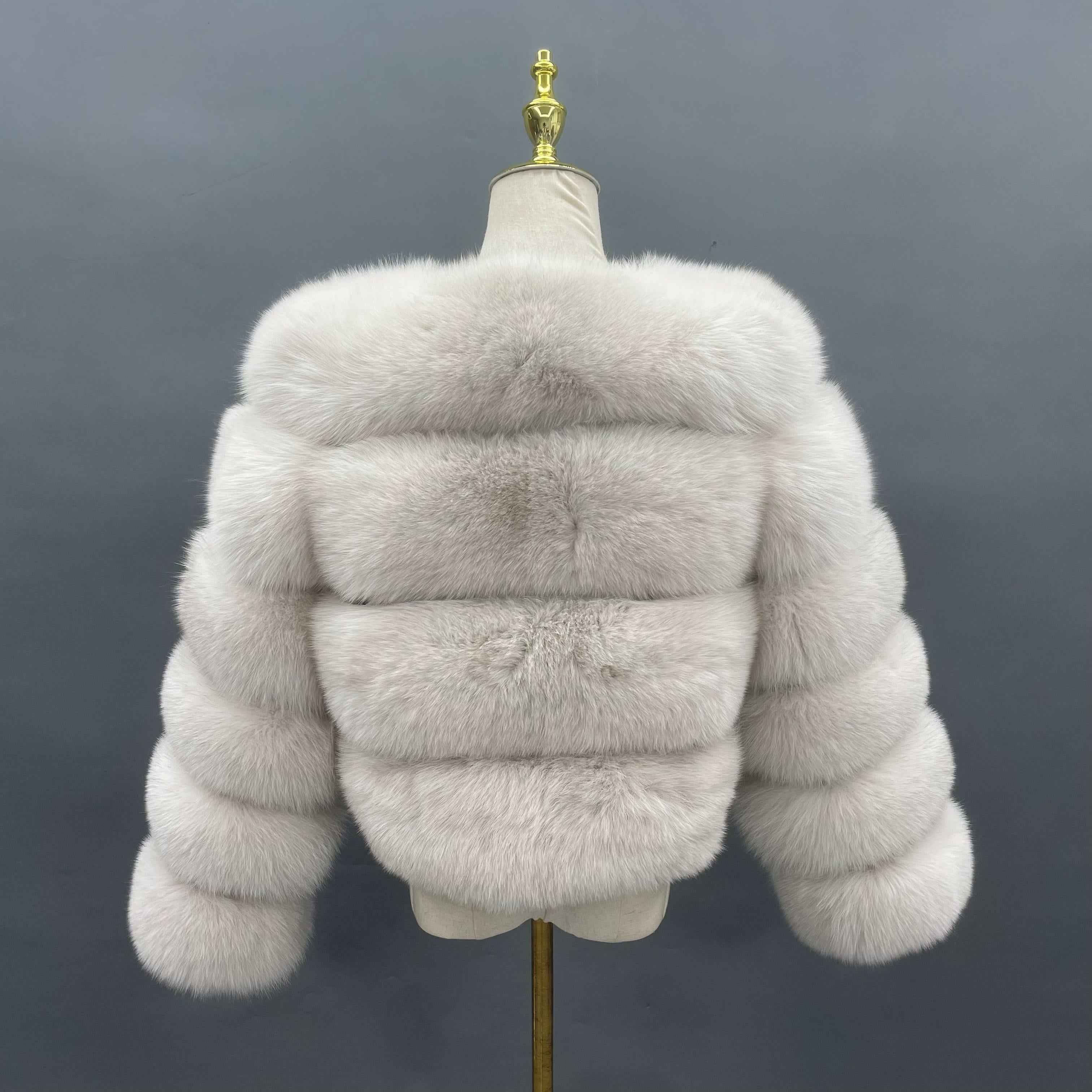New Arrival Luxury Fox Fur Coat - Round Neck with 6-Panel Sleeves & 4-Panel Body