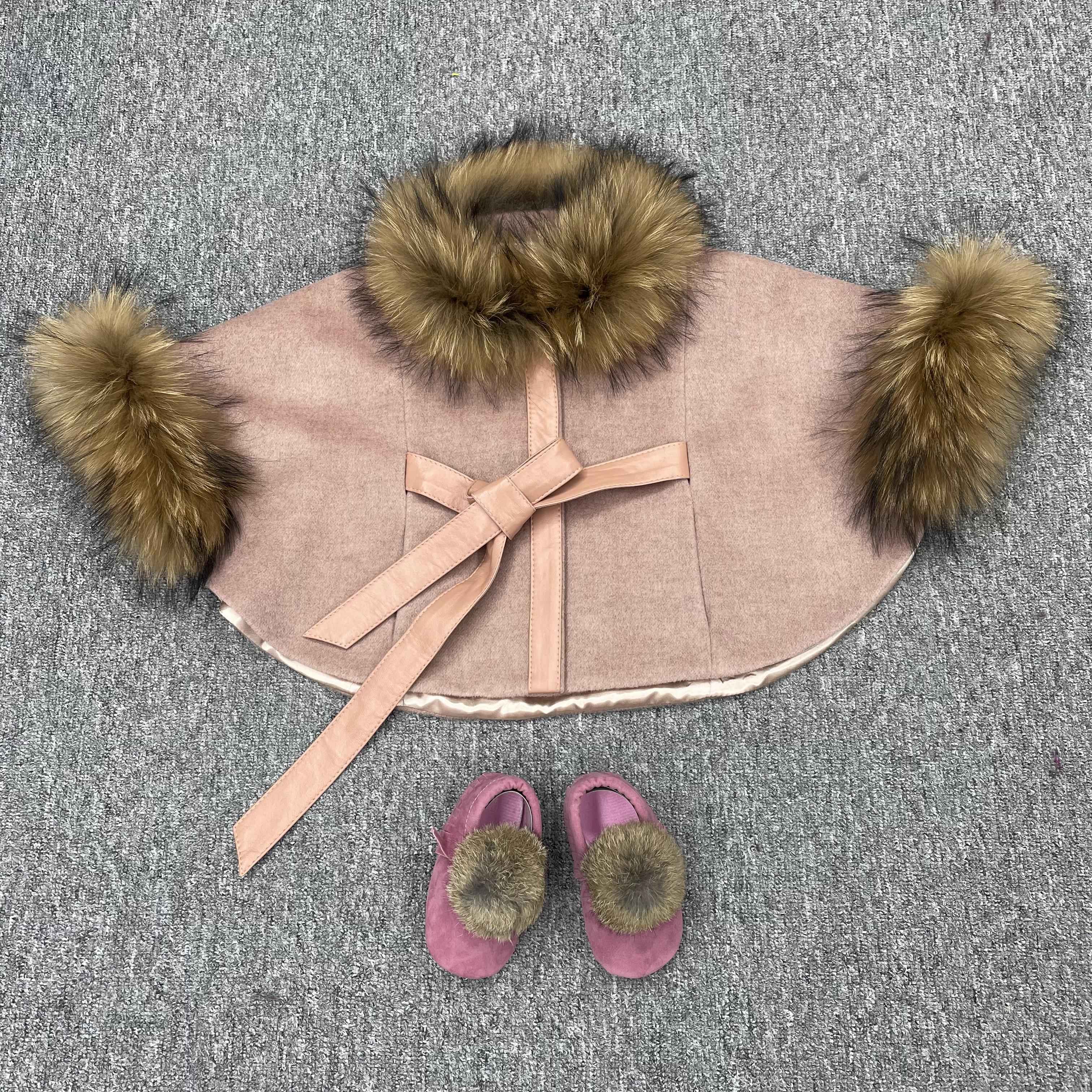 Children's raccoon fur shawl kid's Poncho Cape with fur