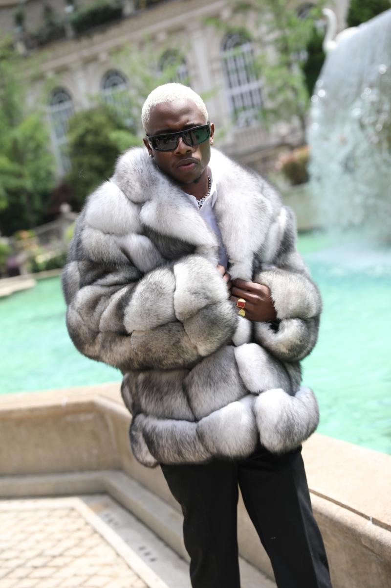 White Fox Fur with Six-Section Design and Dual Colors - Janefur