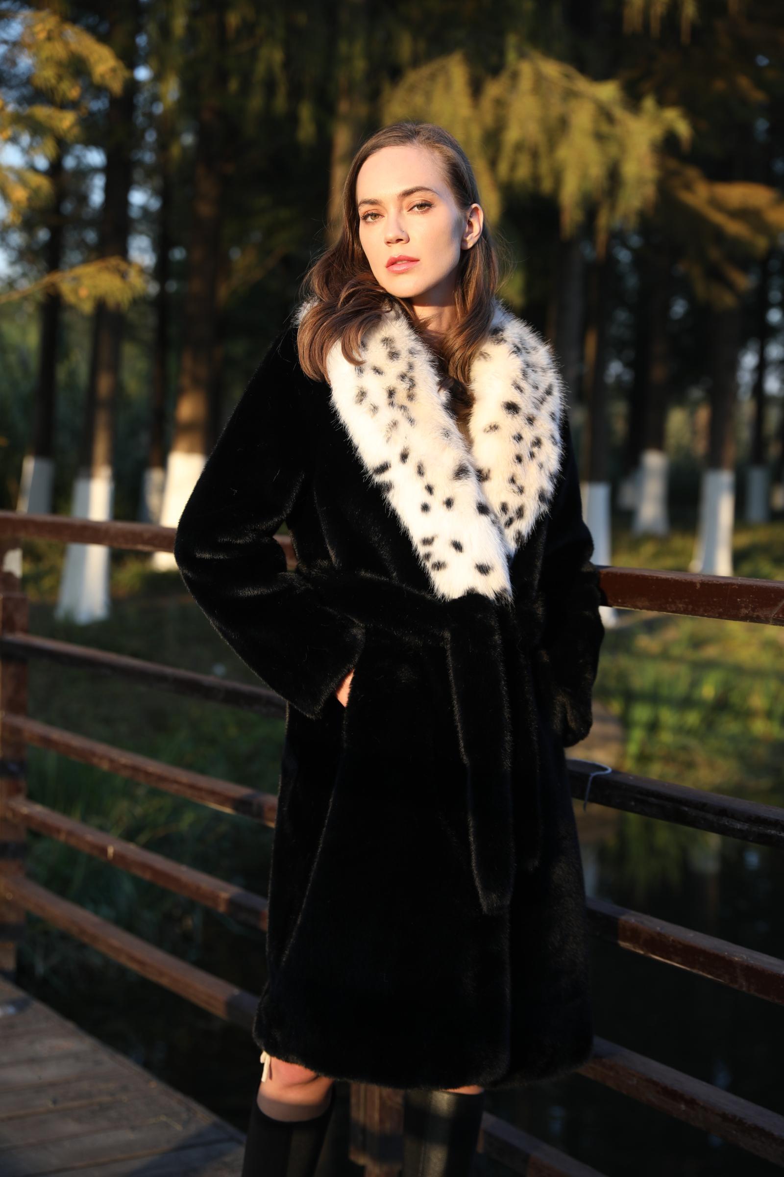 Women's Chic Leopard Print Large Lapel Faux Mink Eco-Friendly Fur Coat - Janefur