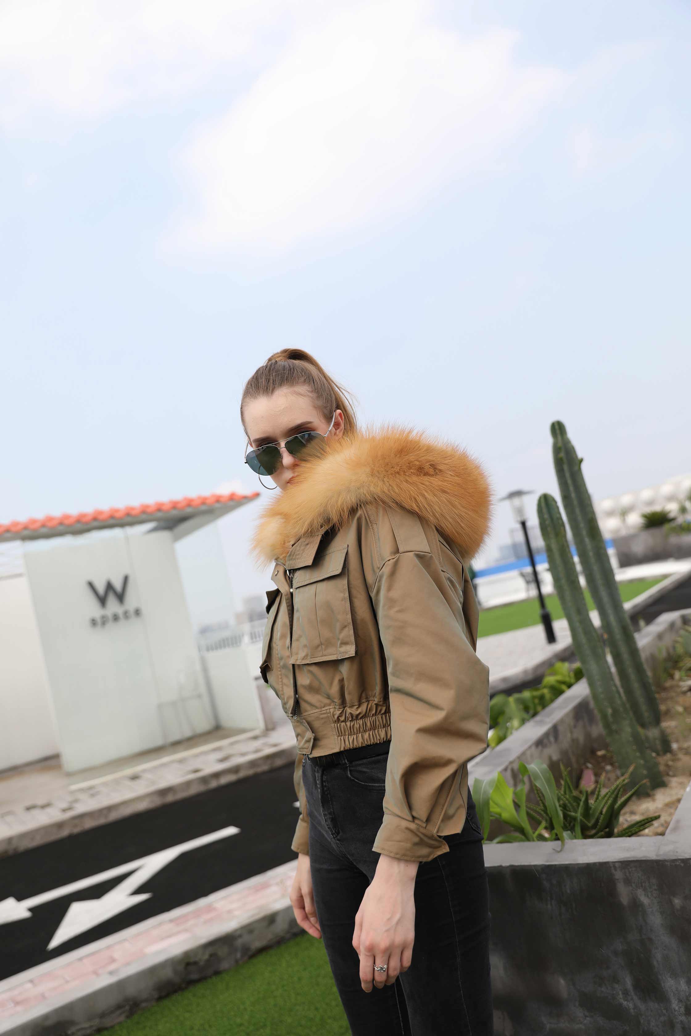 Short Wholesale Fashion Women's Fur Hooded Parka - Janefur