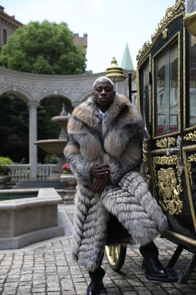 Men's Long Coat with a Golden Island Fox Fur Collar and Buttoned Front - Janefur