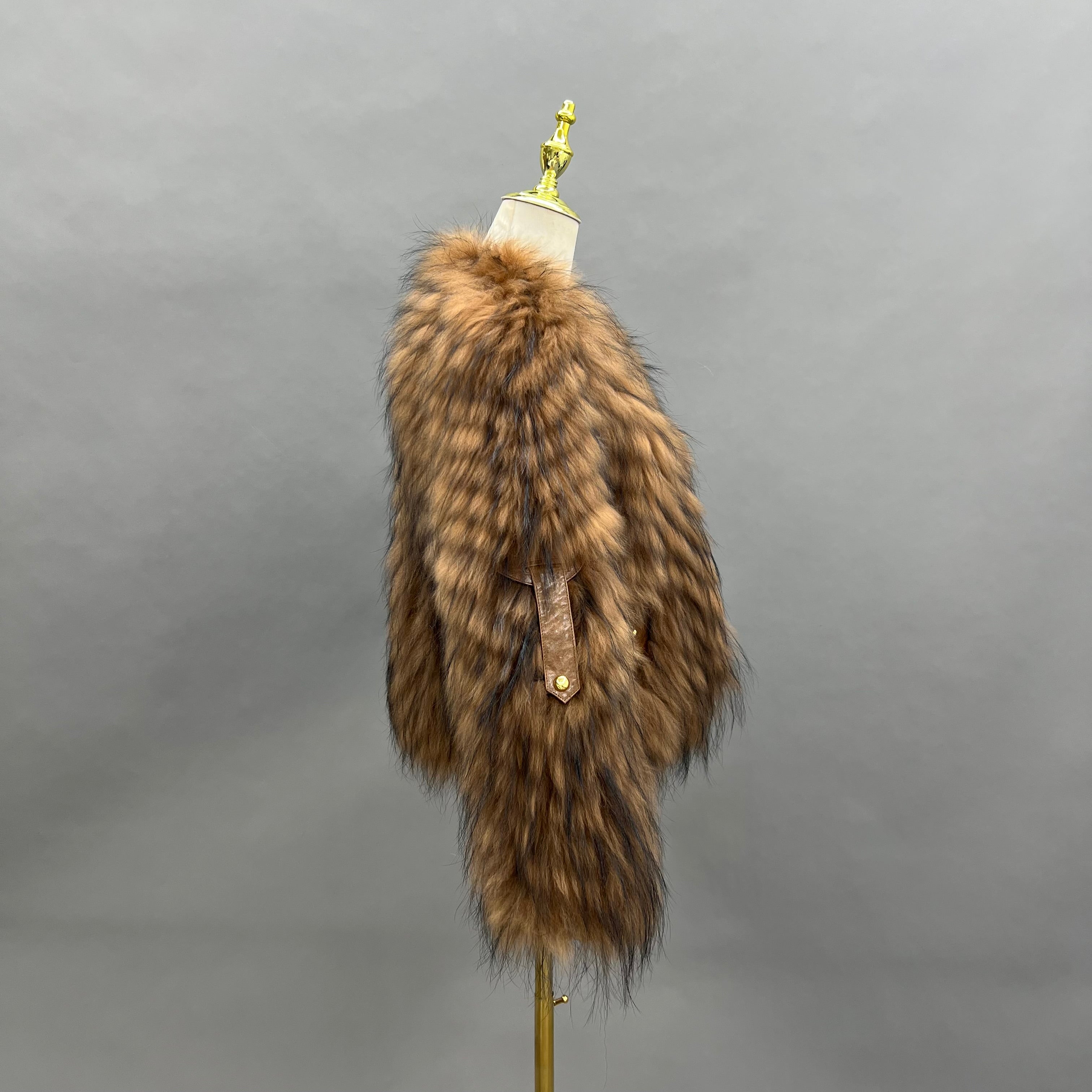 Real Raccoon Fur Coat for Women – Short Length, Carved Stripe Pattern, Warm Winter Jacket