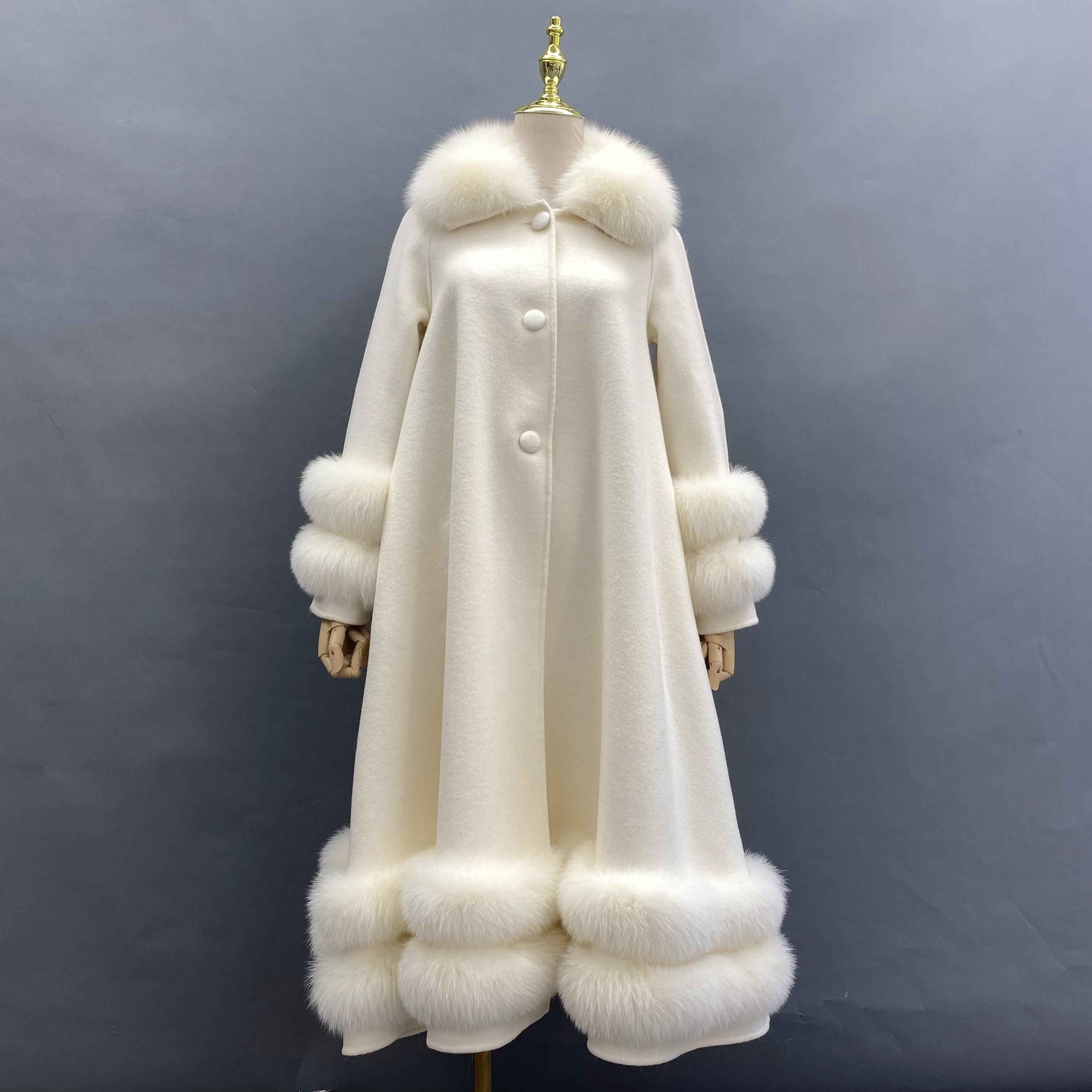 Double - Faced Wool Coat with Double - Layer Fox Fur Trim on Cuffs, Hem & Collar - Luxury Warm Fashion Winter Outerwear