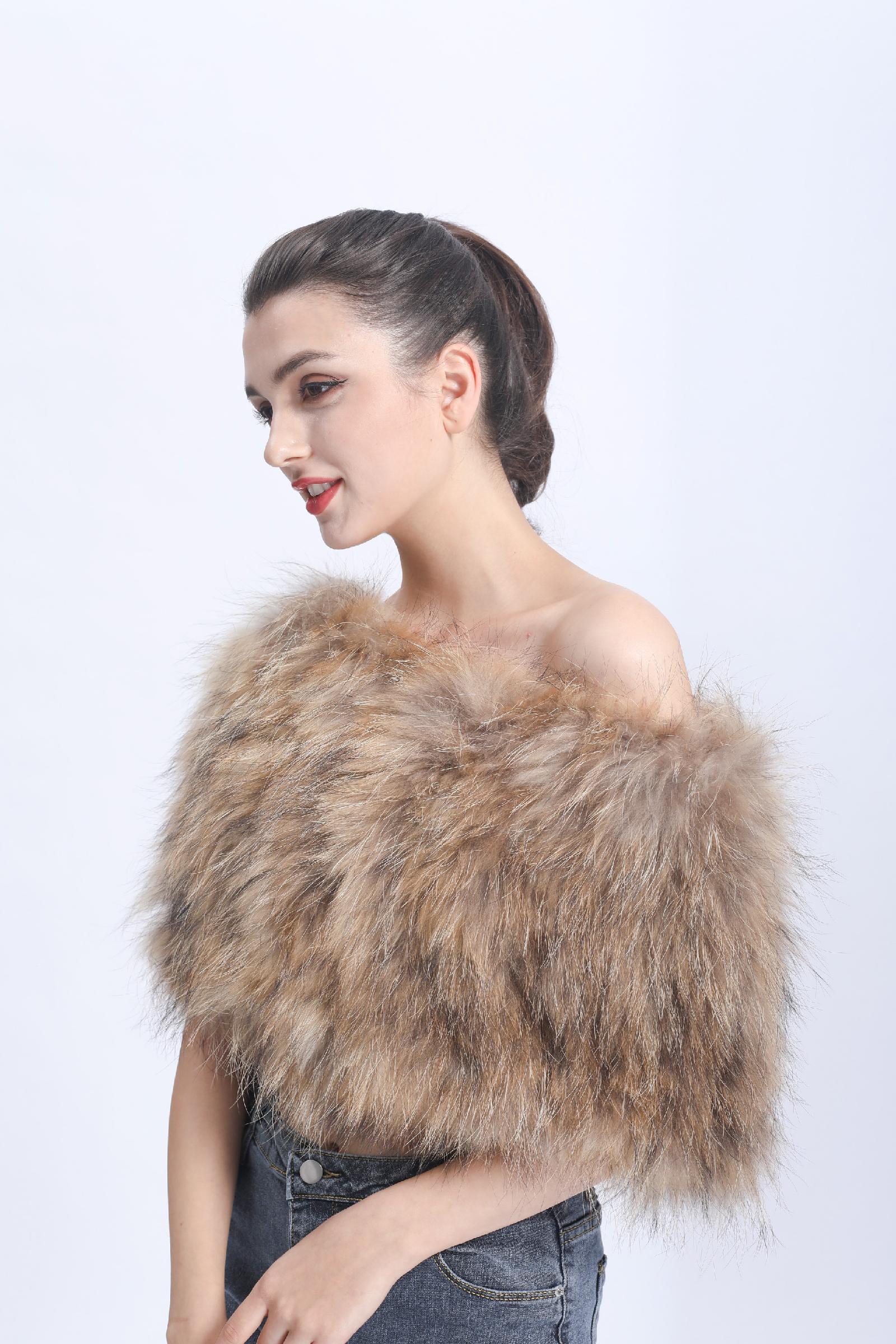 Women's Vertical Fur Shawl Fashionable Beautiful Genuine Raccoon Fur Cape - Janefur