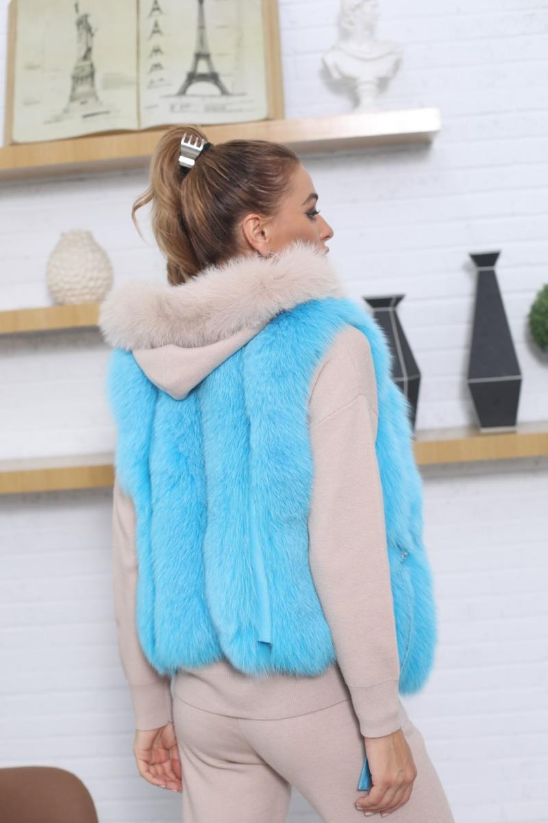 Vertical Stripe Buckle Decorated Draped Fox Fur Vest (Short) - Janefur