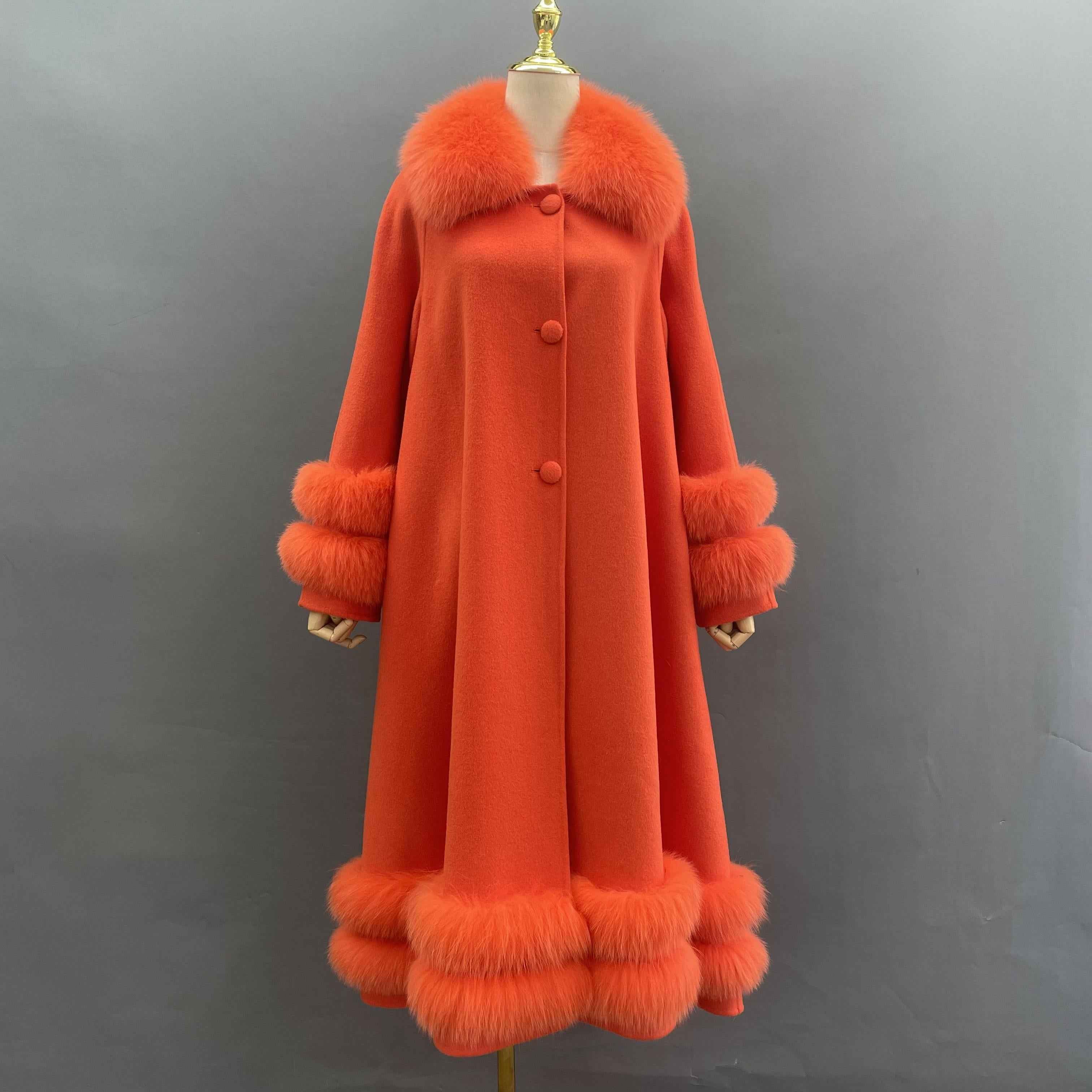 Double - Faced Wool Coat with Double - Layer Fox Fur Trim on Cuffs, Hem & Collar - Luxury Warm Fashion Winter Outerwear