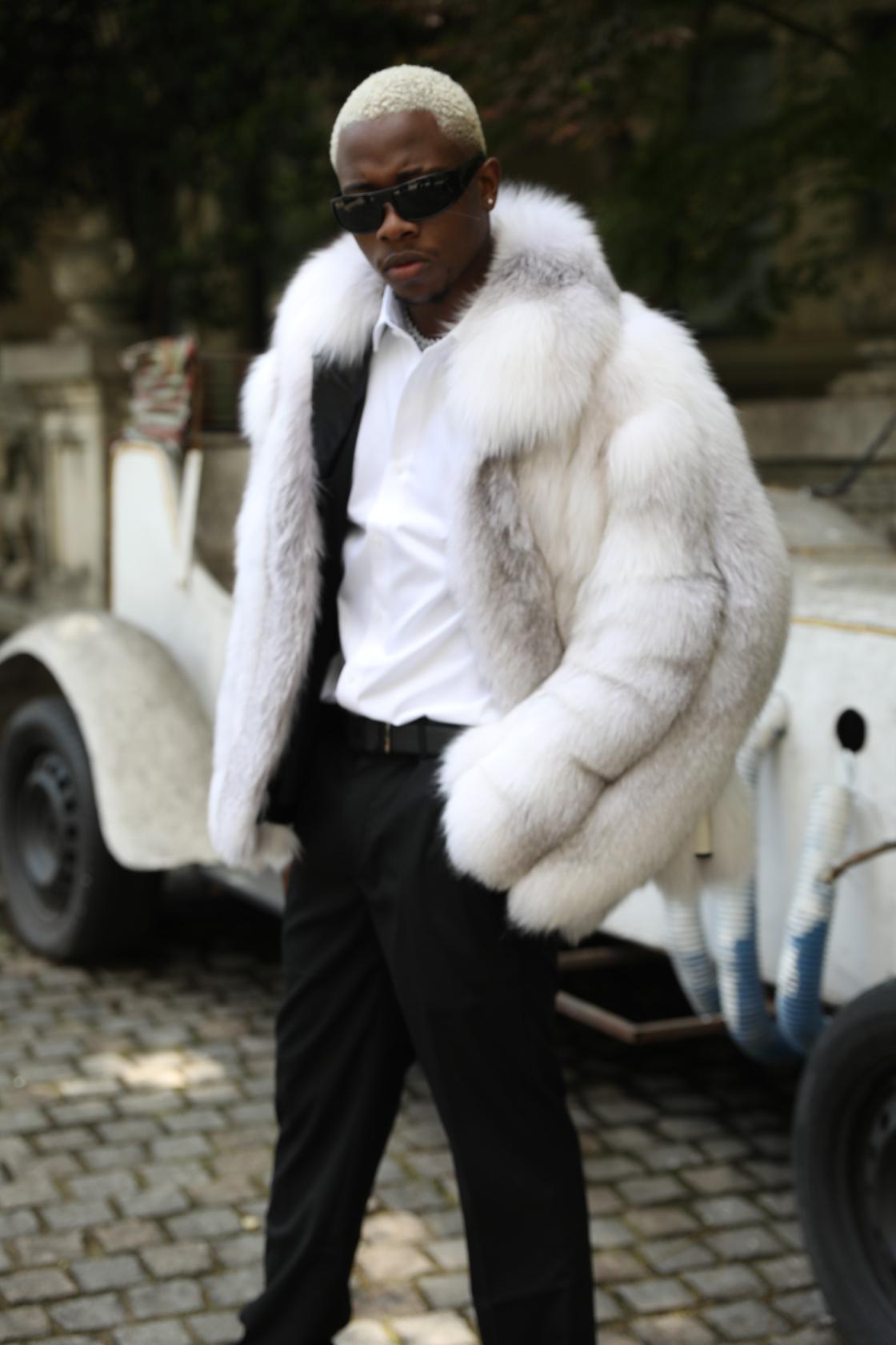 Fashion Men's Vertical Stripe Cross Fox Fur Jacket - Janefur
