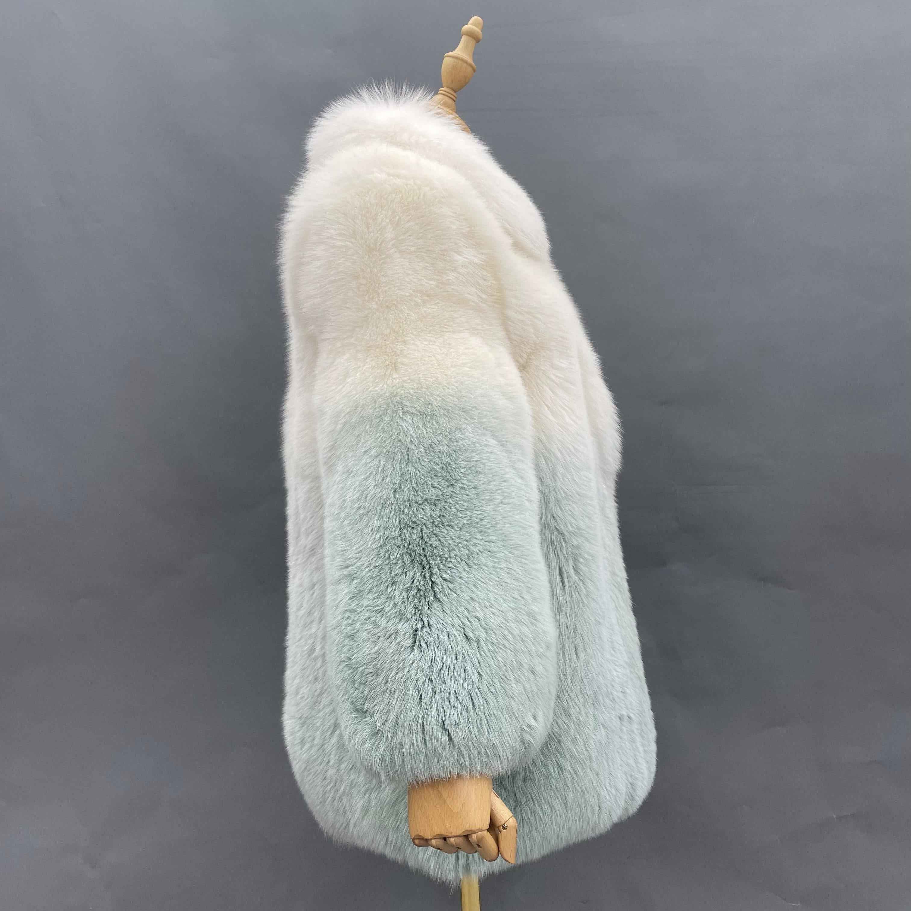 Women's Luxury Trendy Ombre Fox Fur Coat - High-End Winter Warm Fashion Jacket