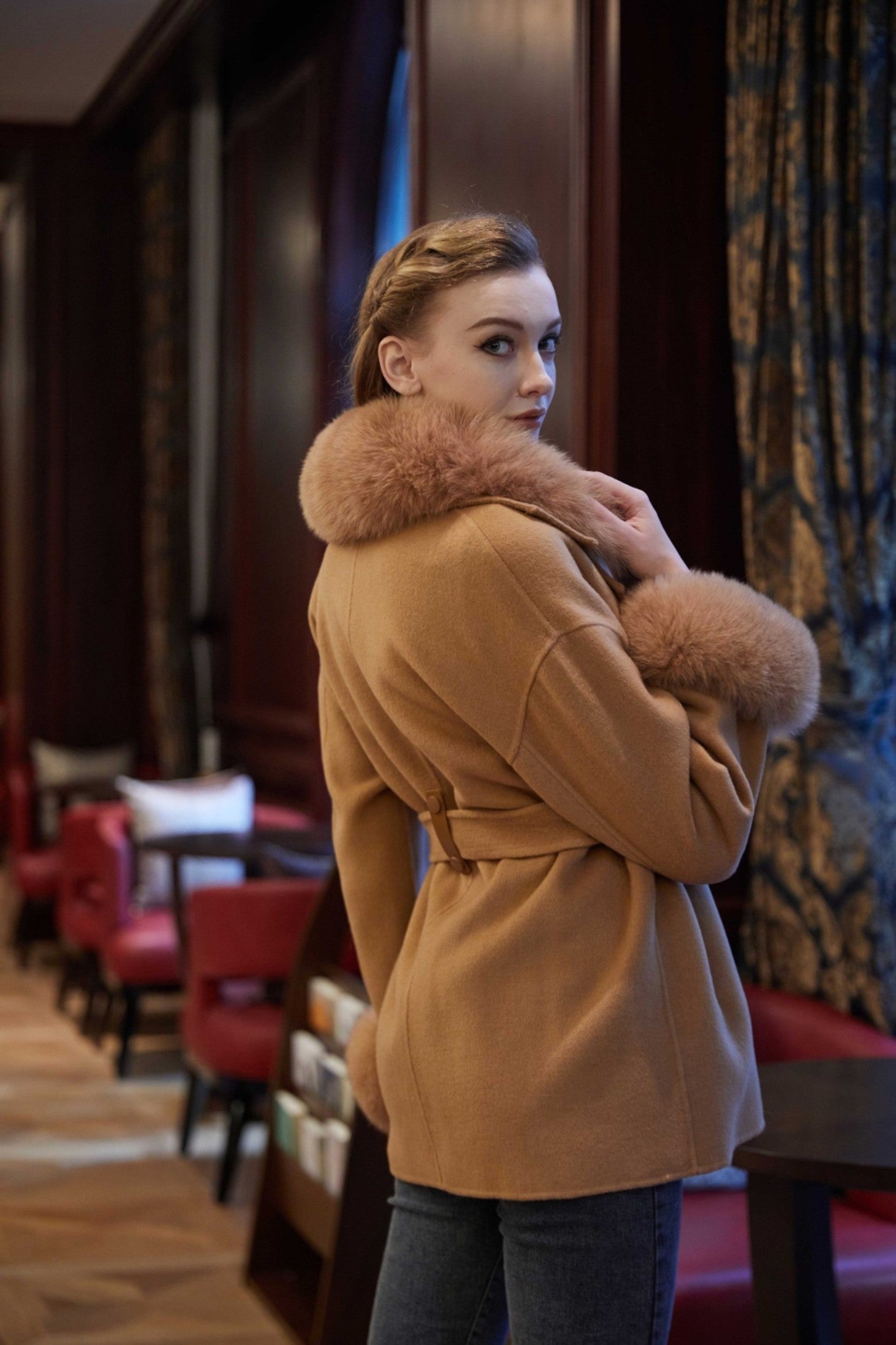 Trendy New Style Fox Fur Collar Short Cashmere Coat For Women - Janefur