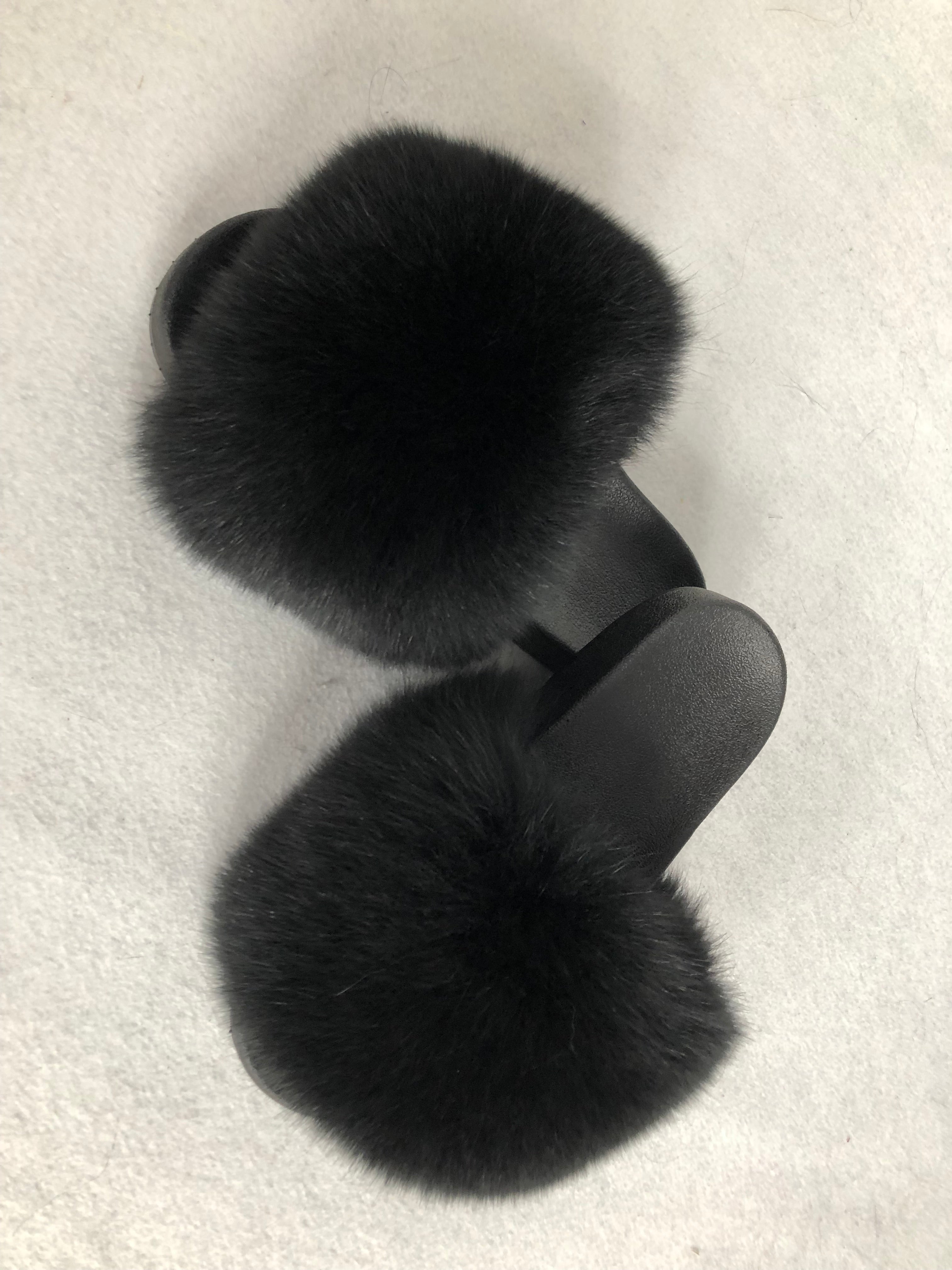 Janefur Women's Casual Slippers With Oversized Real Fox Fur (Black Sole)