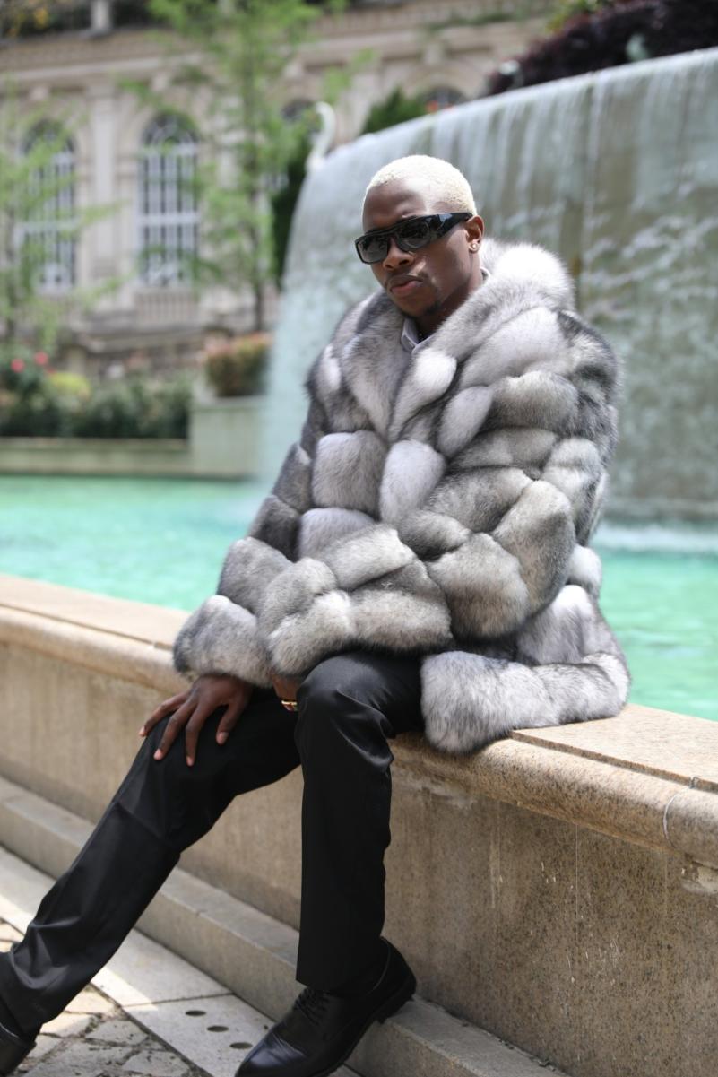 White Fox Fur with Six-Section Design and Dual Colors - Janefur