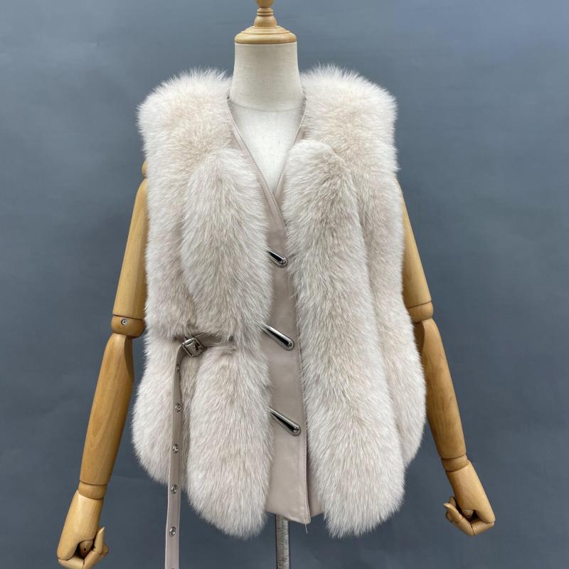 Vertical Stripe Buckle Decorated Draped Fox Fur Vest (Short) - Janefur