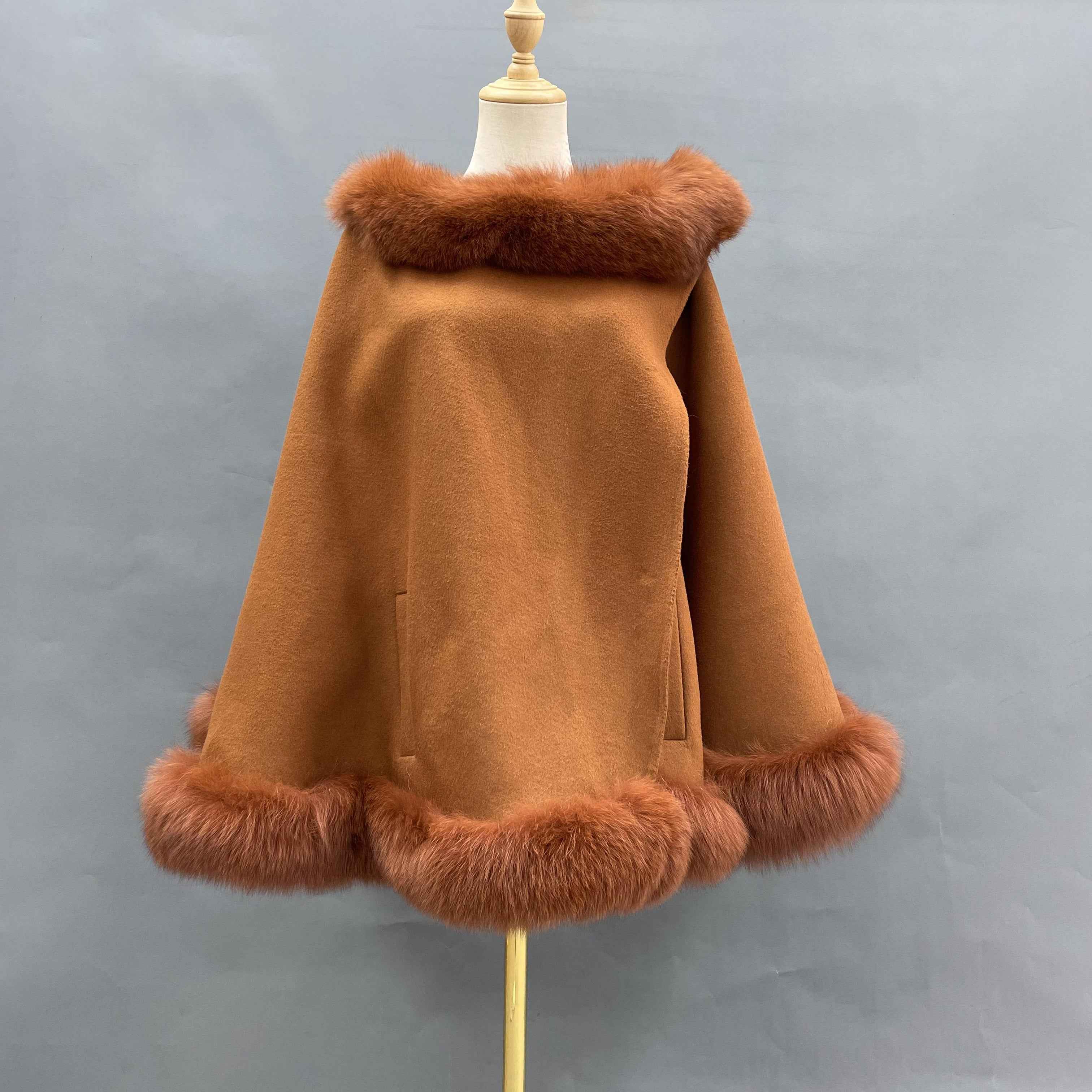 Women's Luxurious Fox Fur Trimmed Crew Neck Cape - Winter Fashion Outerwear Pumpkin Color F