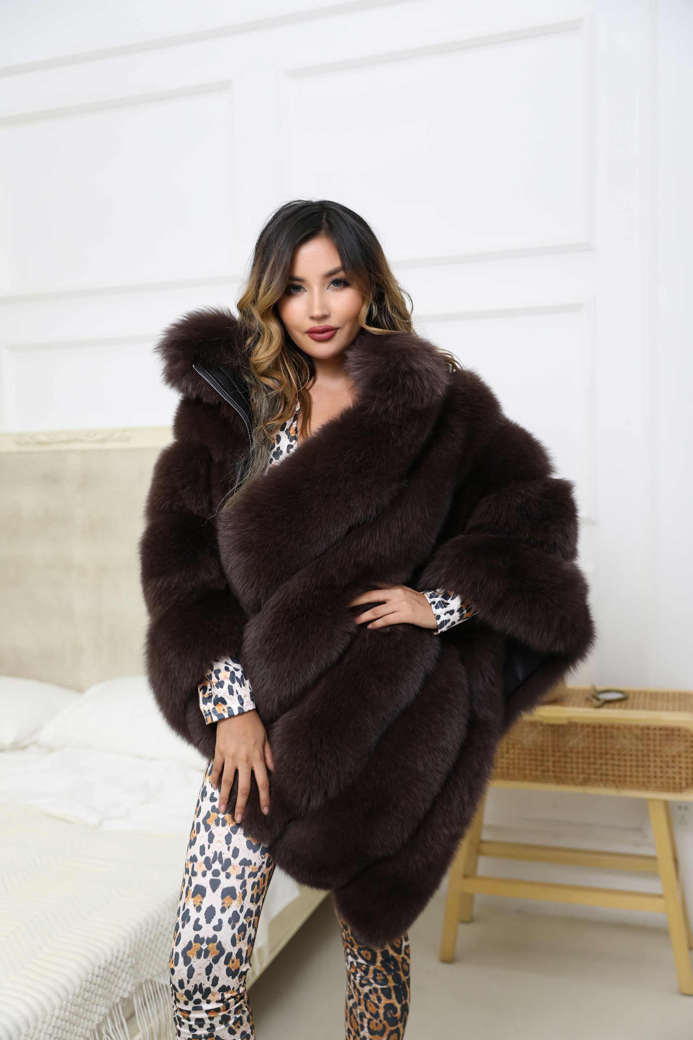 Real Fox Fur Women's Fashion Shawl - Janefur