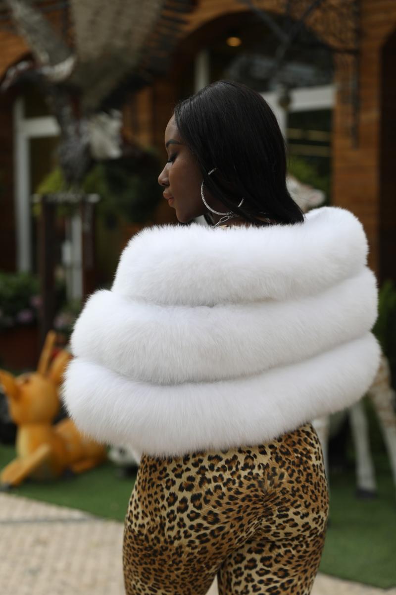 Three-Section Horizontal Stripe Cape - Janefur