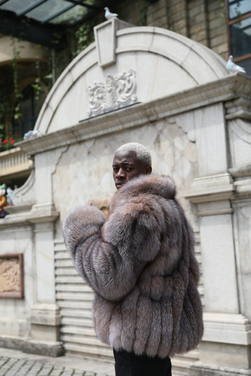 Men's Lapel With Vertical Stripes Special Fox Fur Coat - Janefur