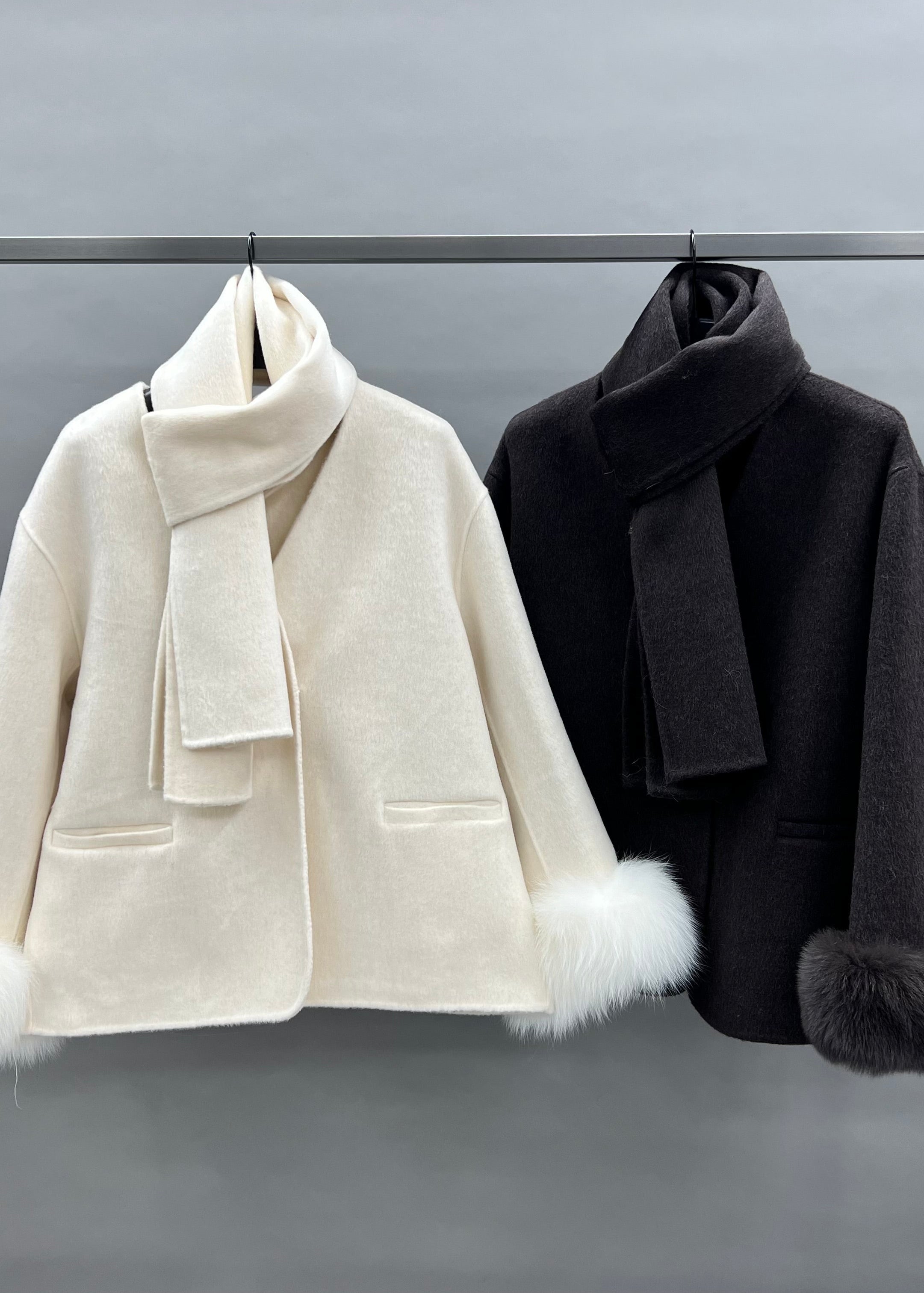 Janefur Factory Wholesale Women's Short Cashmere Wool Coat With Detachable Scarf