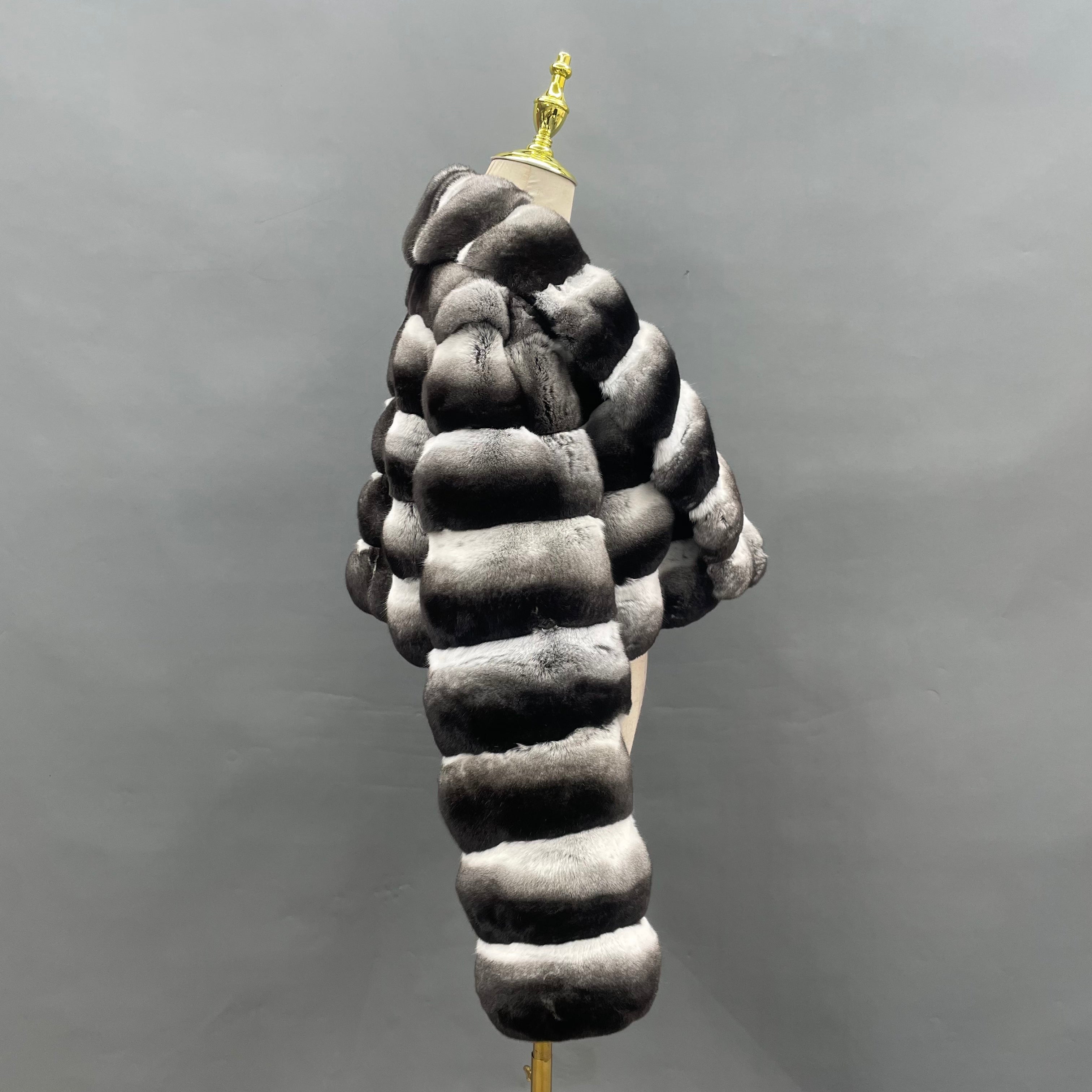 Janefur Bulk Wholesale 2026 Women's Fashion Luxury Short Real Chinchilla Coat Factory Direct
