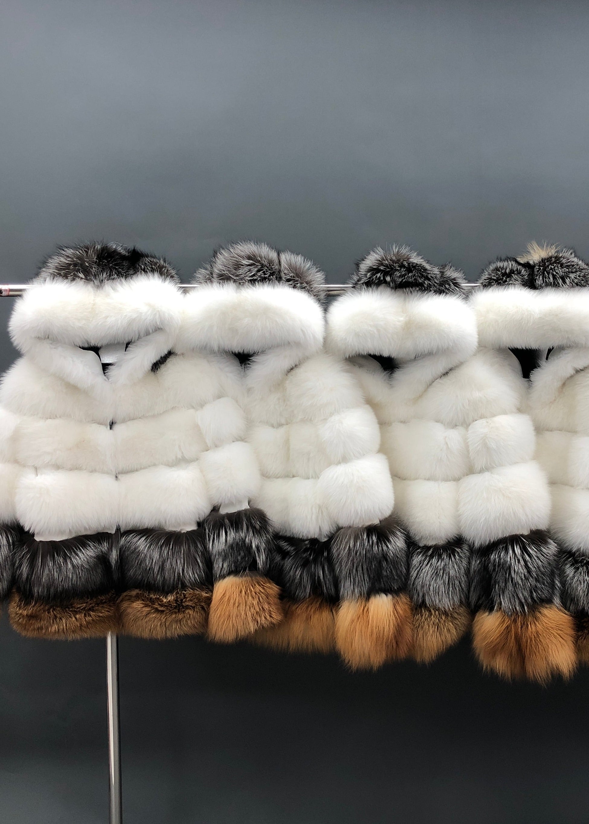 Janefur 2026 Hot Selling Five Section Horizontal Stripe Hooded Women's Real Fox Fur Coat Wholesale