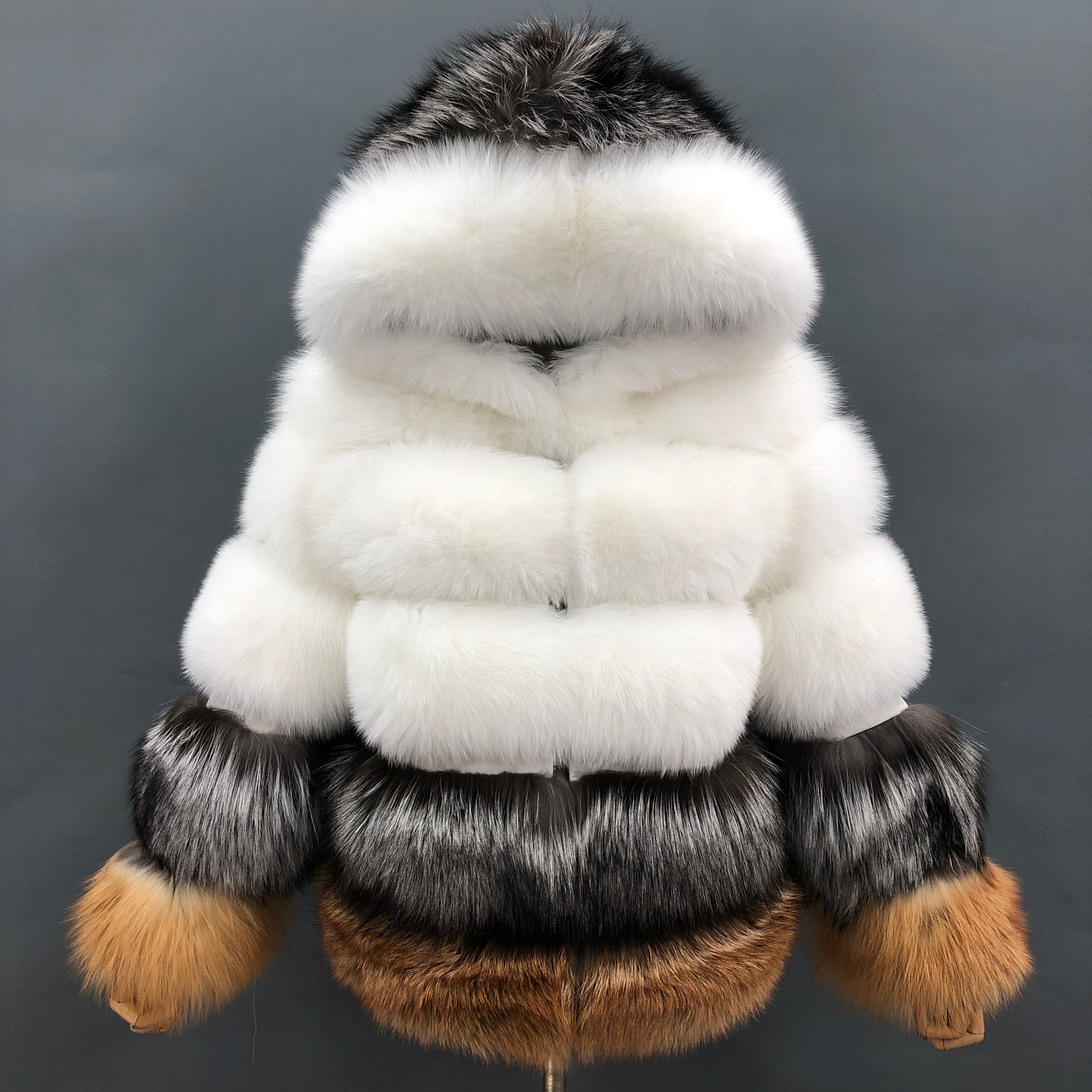 Janefur 2026 Hot Selling Five Section Horizontal Stripe Hooded Women's Real Fox Fur Coat Wholesale