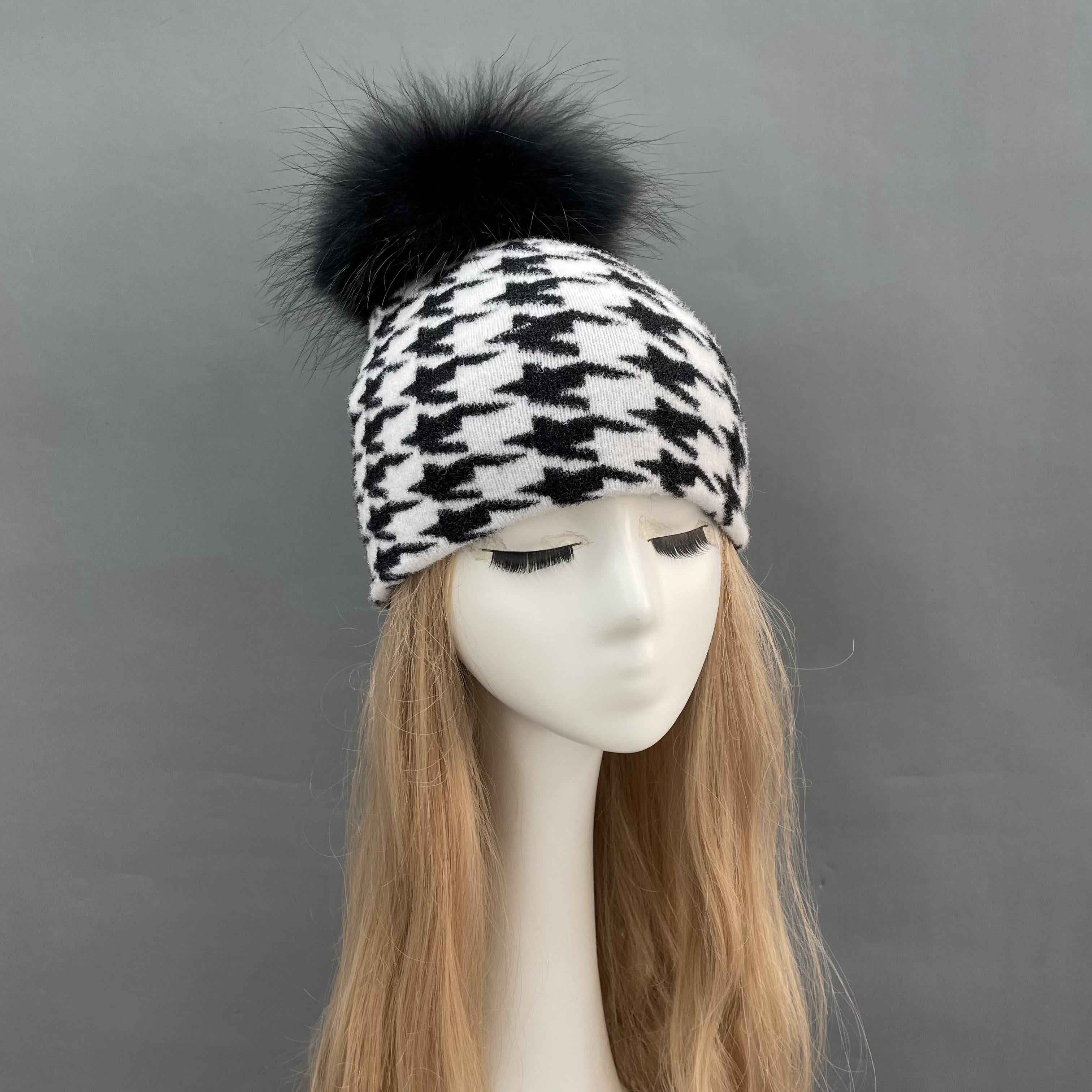 Black & White Women's Versatile Acrylic Knitted Hat Without Flanging #1 Houndstooth Adult