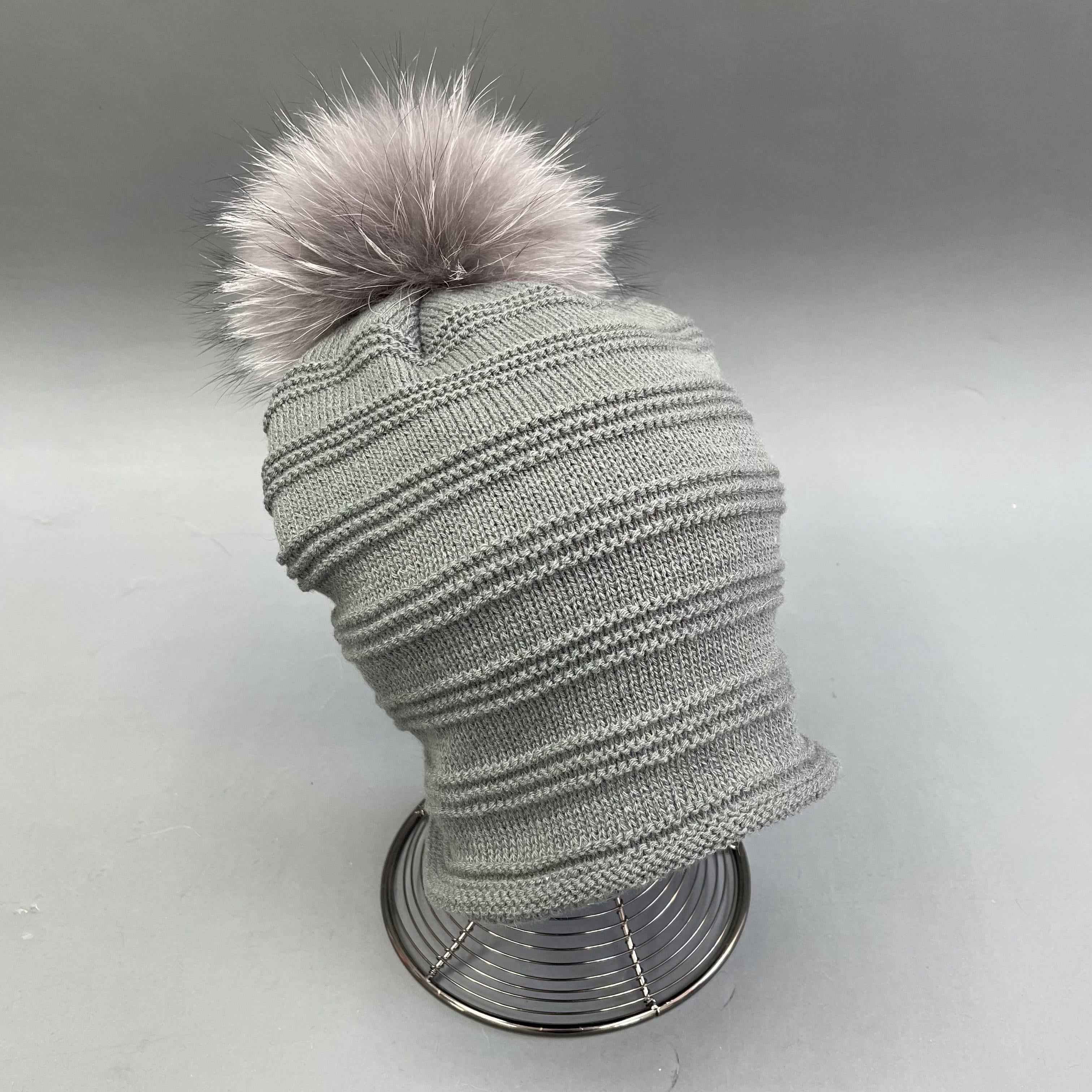 Janefur Men's Daily Versatile Thick Acrylic Knitted Hat With Real Raccoon Fur Pom Pom #4 Light Gray Adult