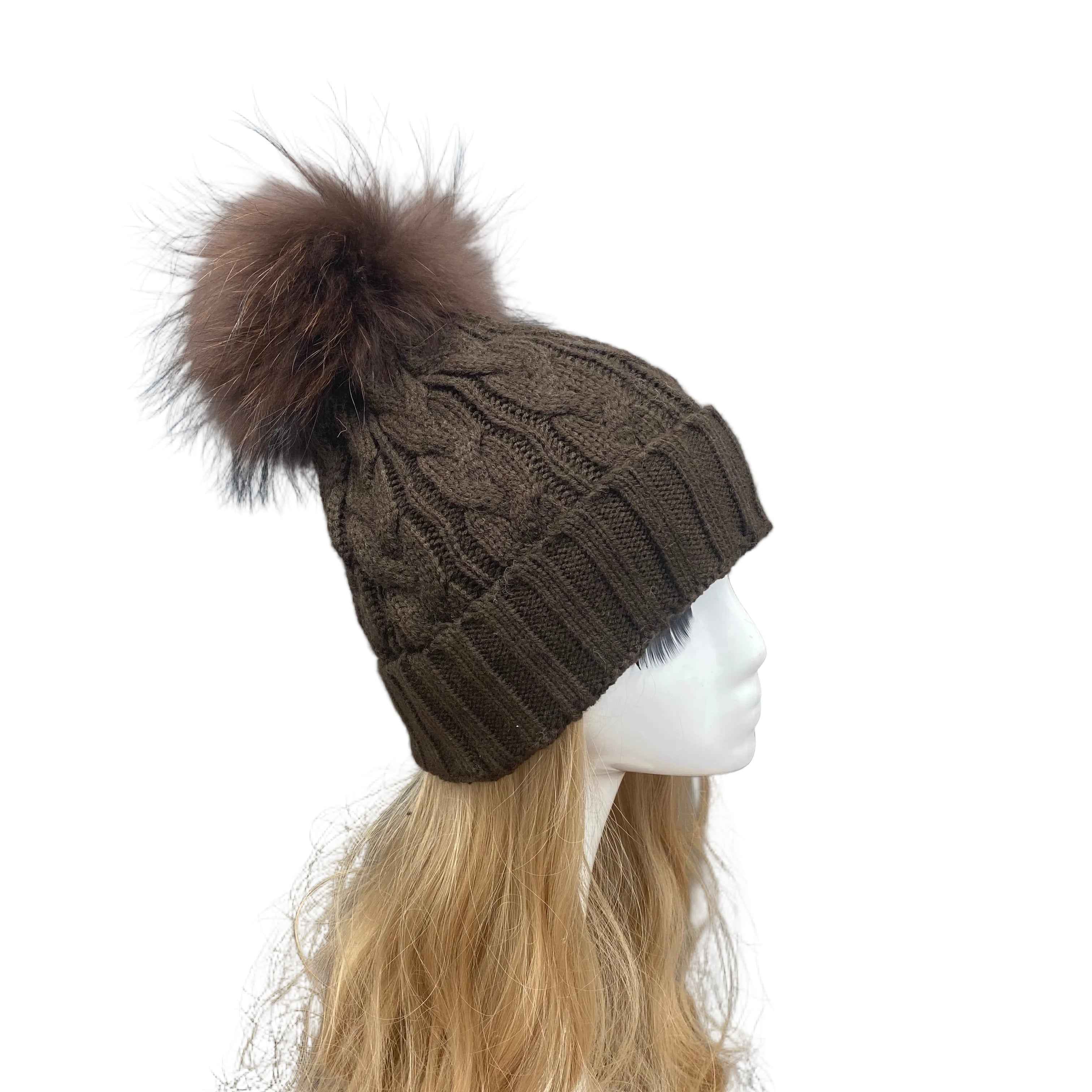 Classic Simple Women's Fried Dough Twists Pattern Knitted Hat With Real Raccoon Fur Pom Pom