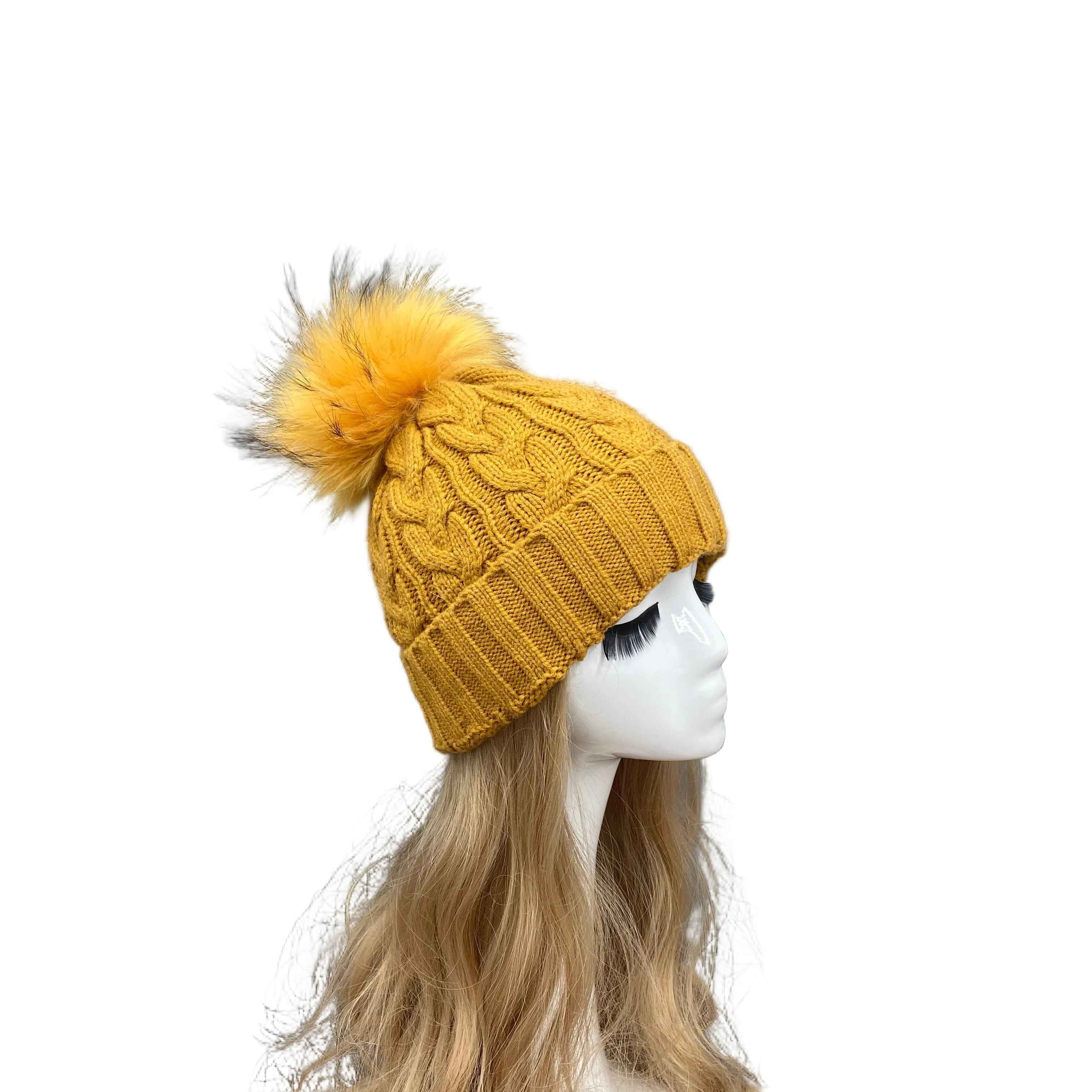 Classic Simple Women's Fried Dough Twists Pattern Knitted Hat With Real Raccoon Fur Pom Pom