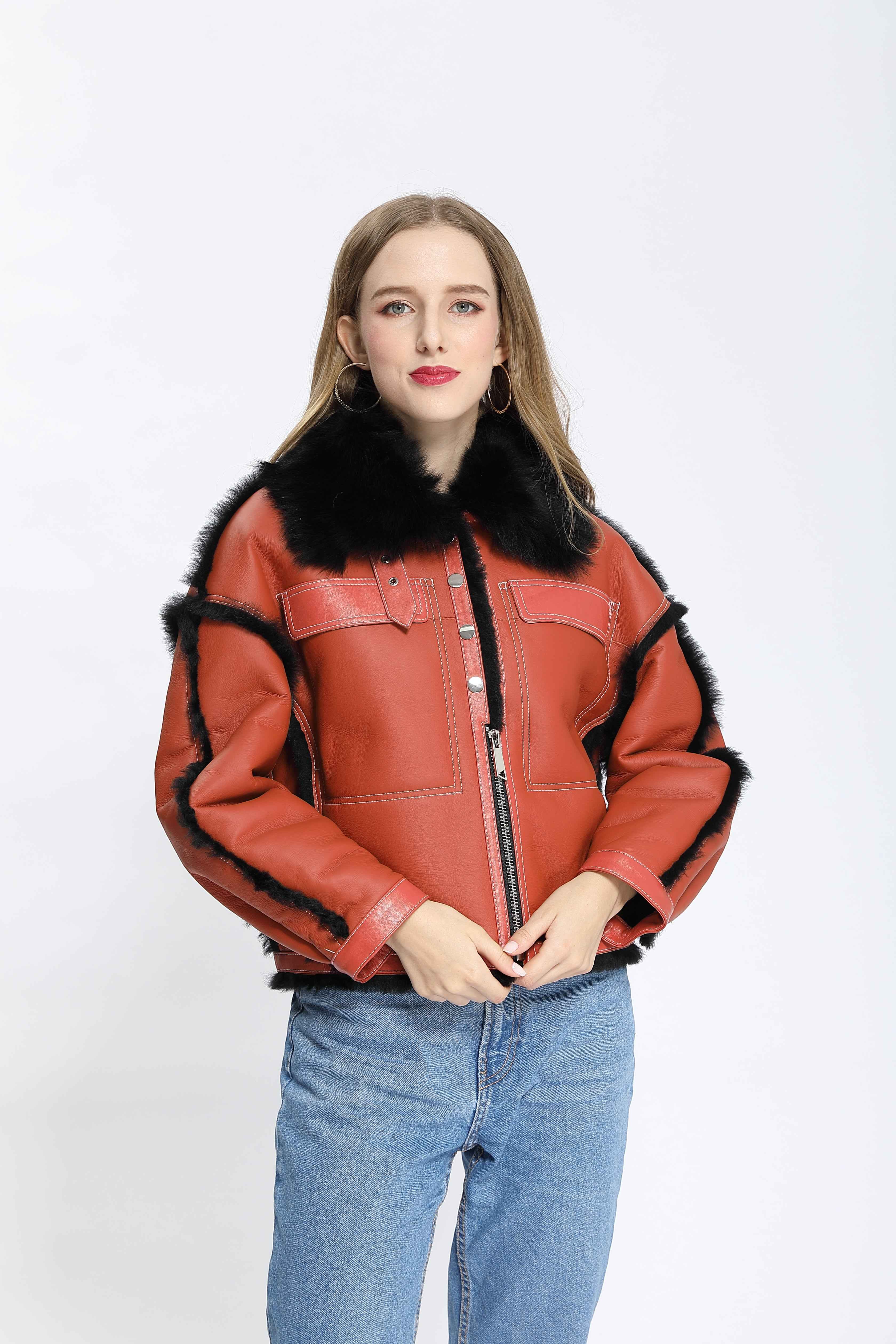 Women's Toscana Shearling Jacket with Zipper & Snap Button Placket, Contrast Fur Trim - Luxe Winter Outerwear