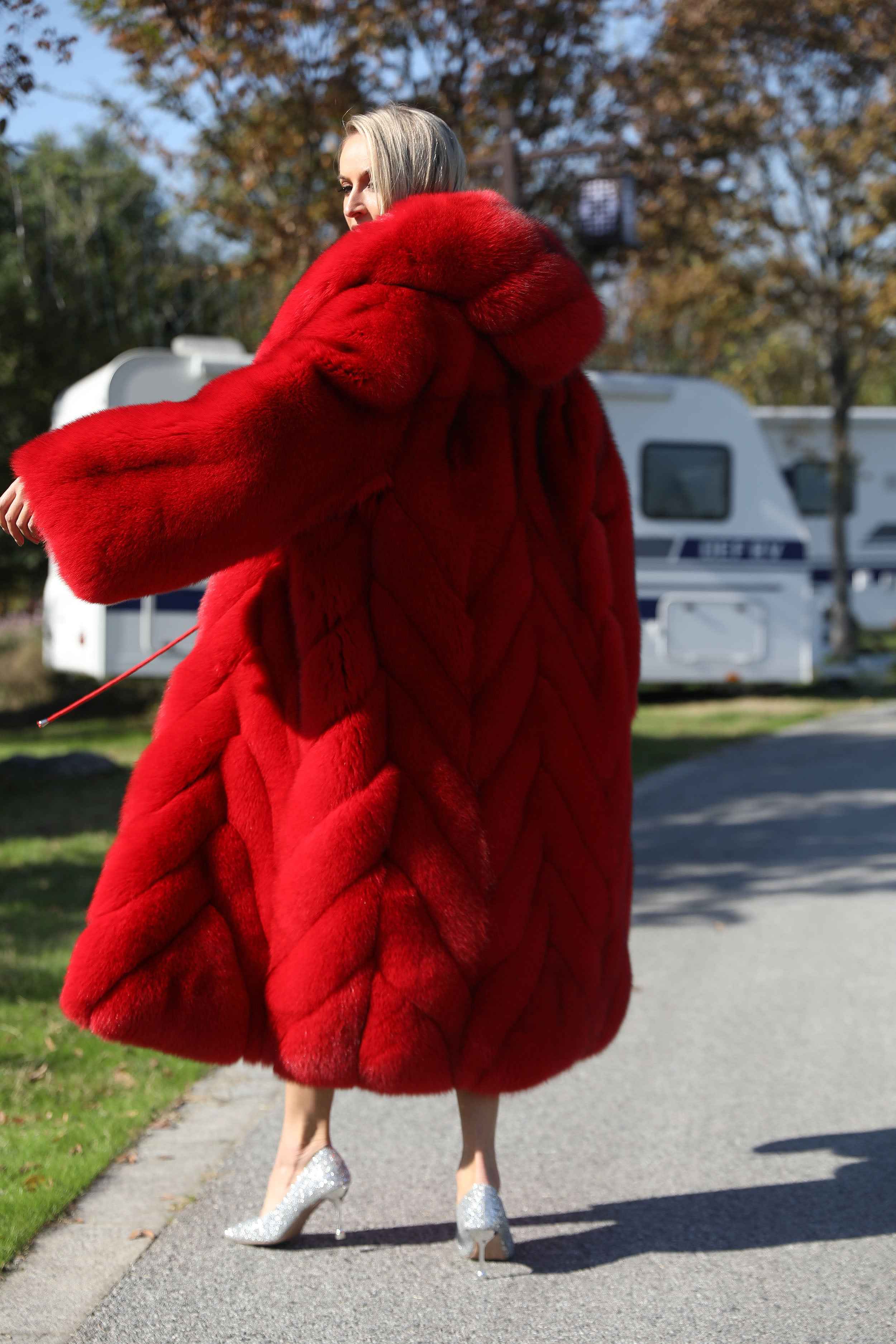 Luxury Red Fox Fur Coat with Hood – Long Chevron Stitched Women’s Winter Fur Jacket