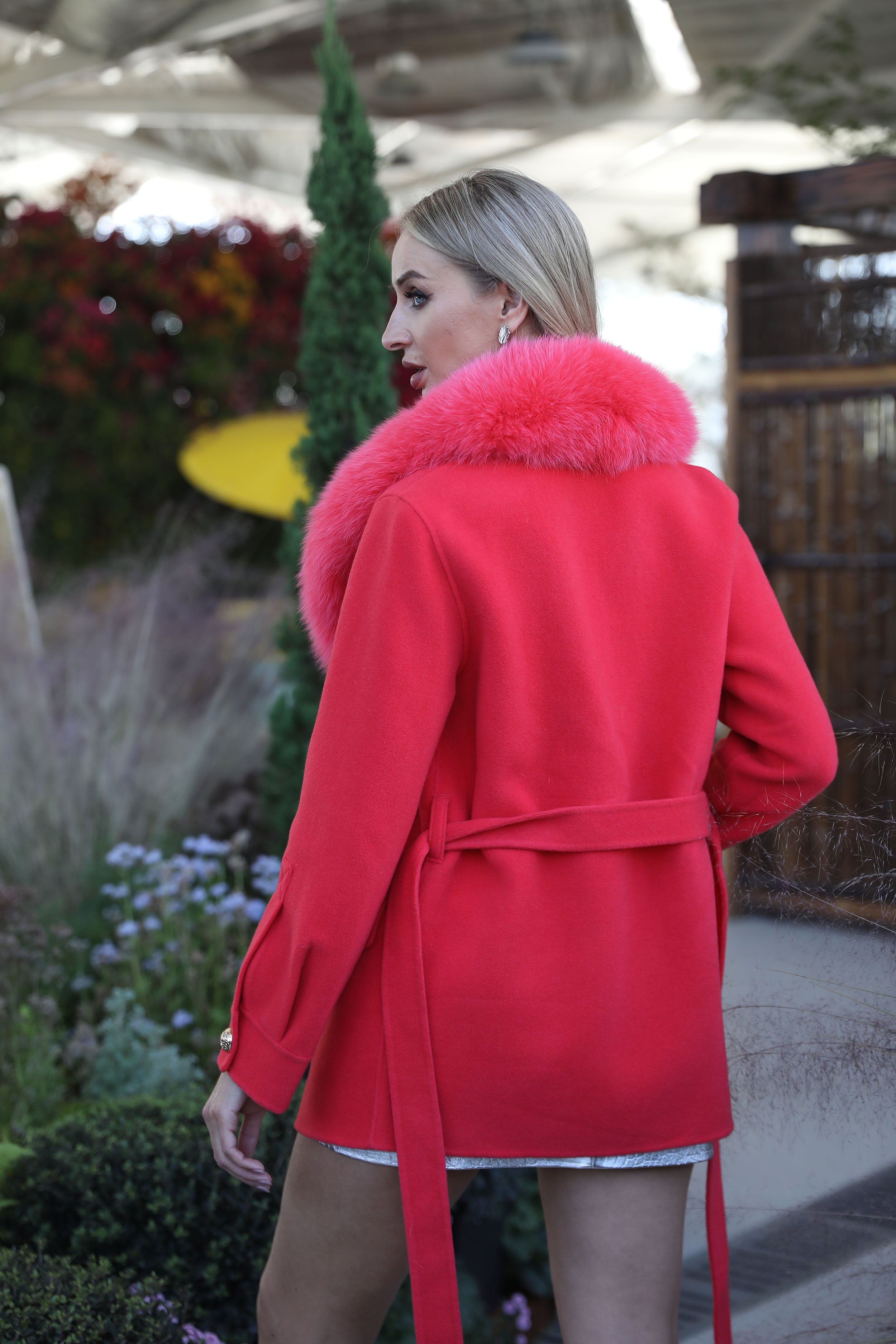 Women’s Red Wool Coat with Real Fox Fur Collar – Belted Mid-Length Winter Jacket for Elegant Fashion