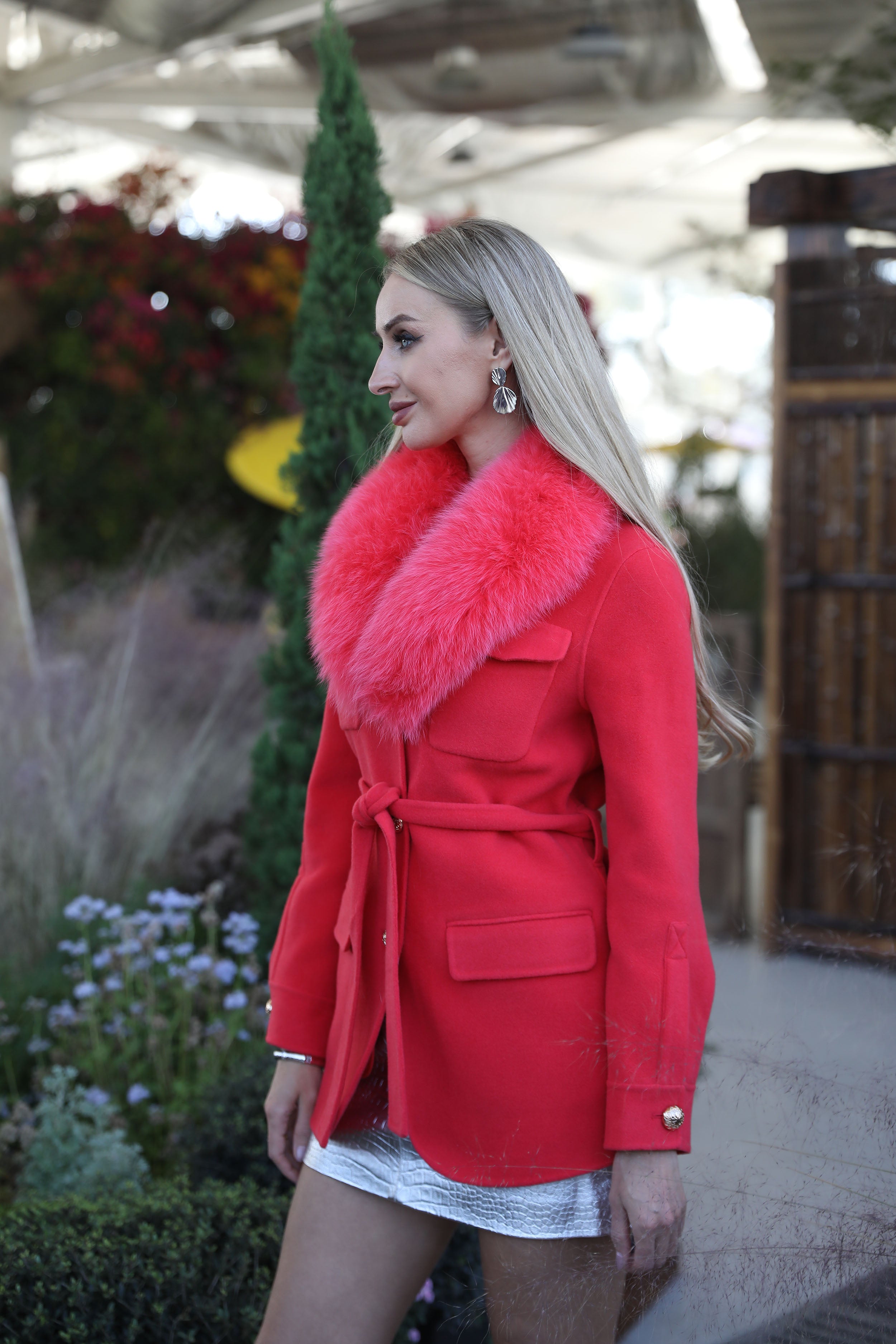 Women’s Red Wool Coat with Real Fox Fur Collar – Belted Mid-Length Winter Jacket for Elegant Fashion