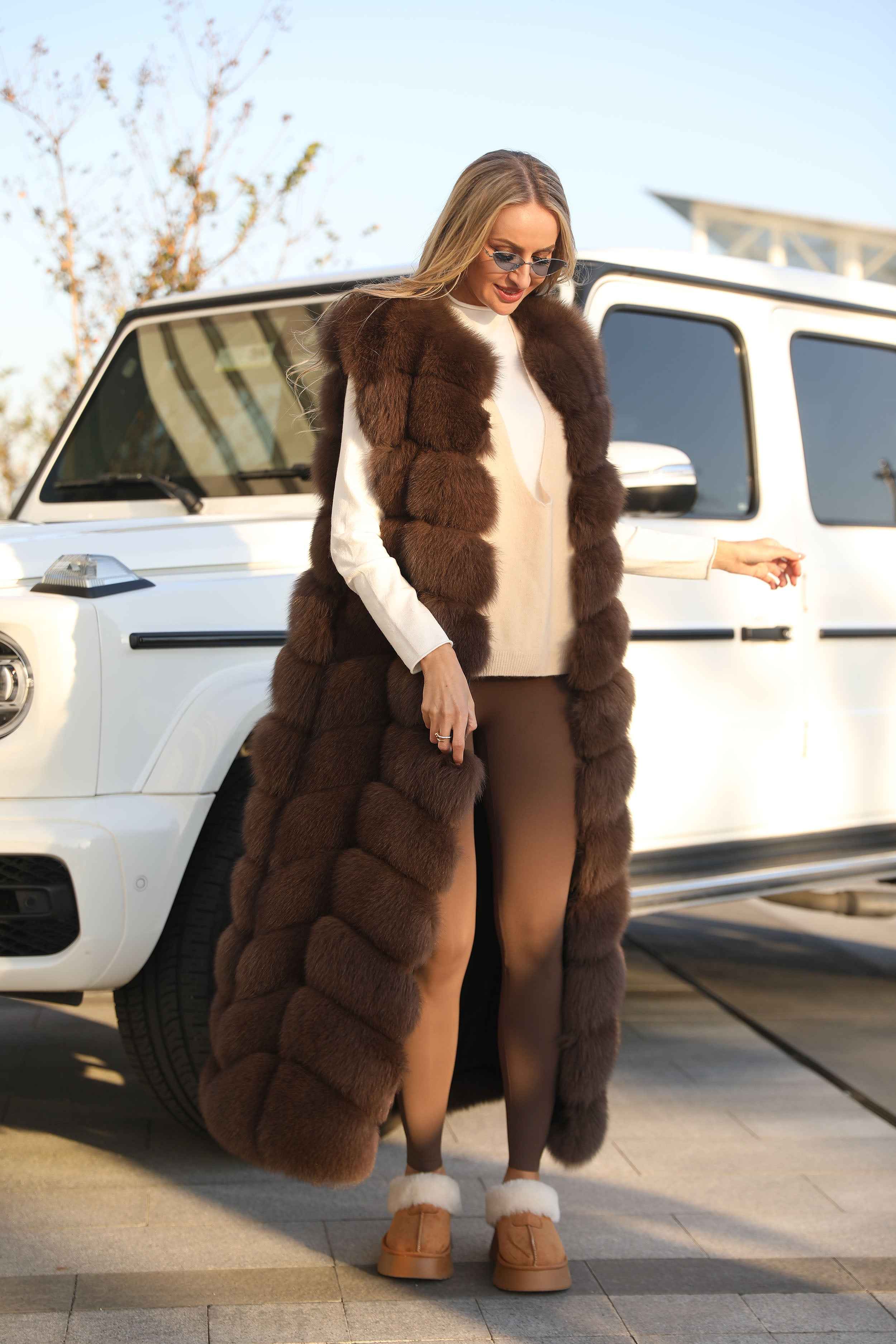 Luxury Long Fox Fur Vest 12-Section Bread Style Real Fur Sleeveless Coat for Women Winter Fashion