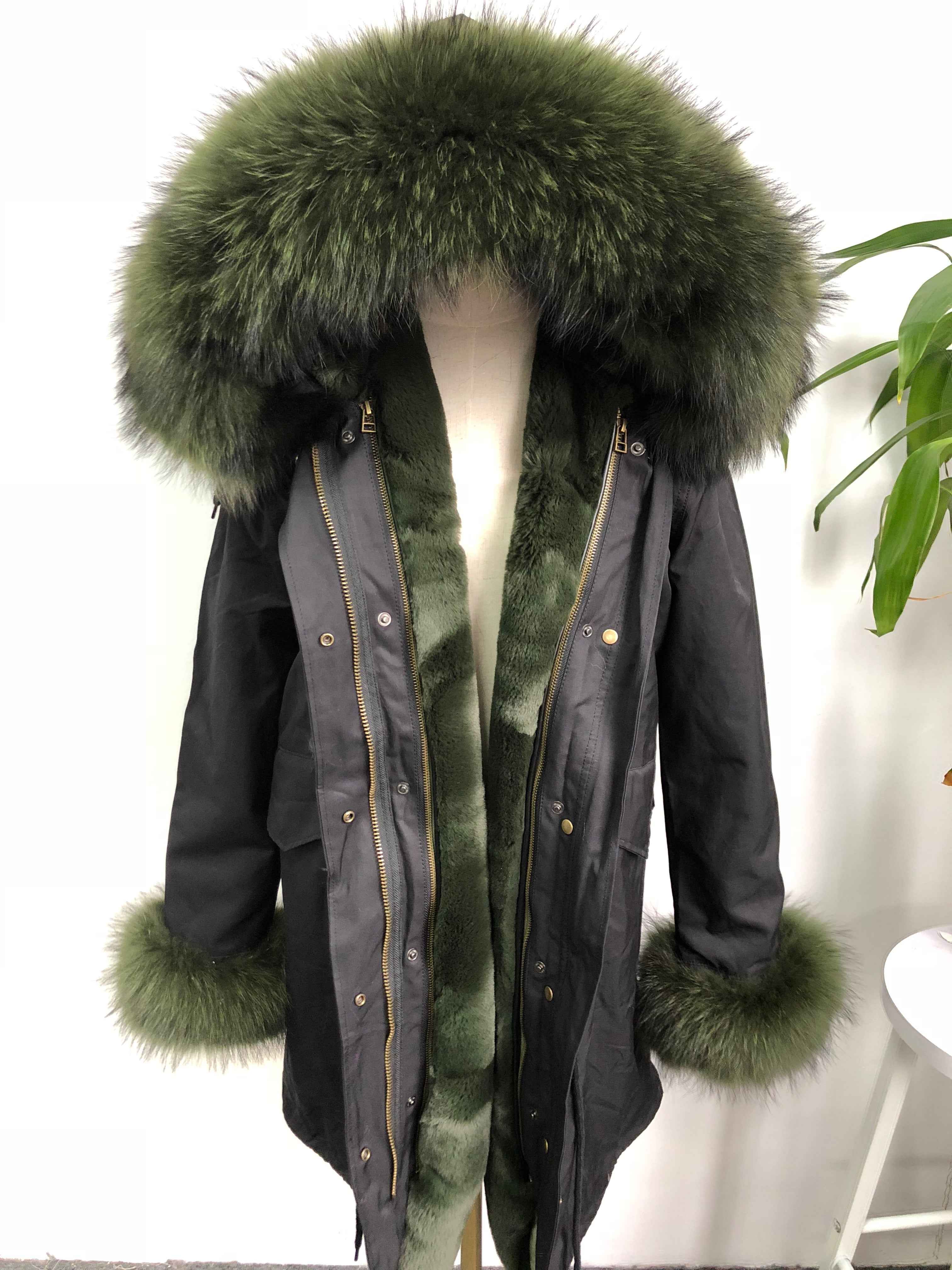 Women's Camouflage Faux Fur Parka – Winter Jacket with Fake Fur Collar & Pom Poms, Warm Outdoor Coat for Cold Weather 6#Black