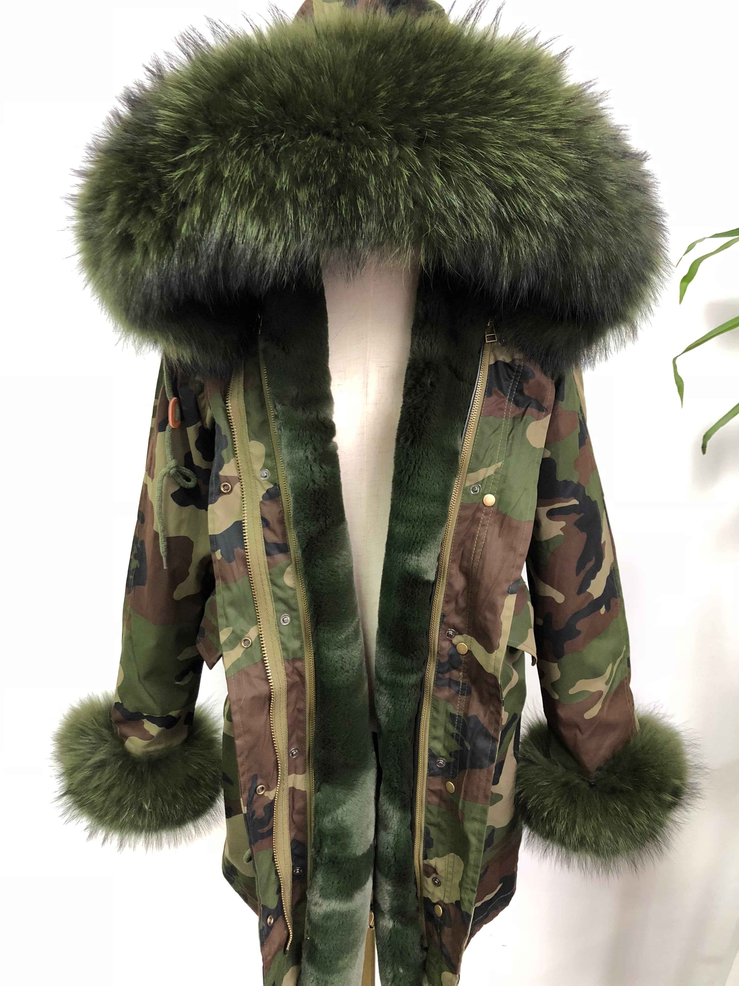 Women's Camouflage Faux Fur Parka – Winter Jacket with Fake Fur Collar & Pom Poms, Warm Outdoor Coat for Cold Weather 3#Green Camouflage