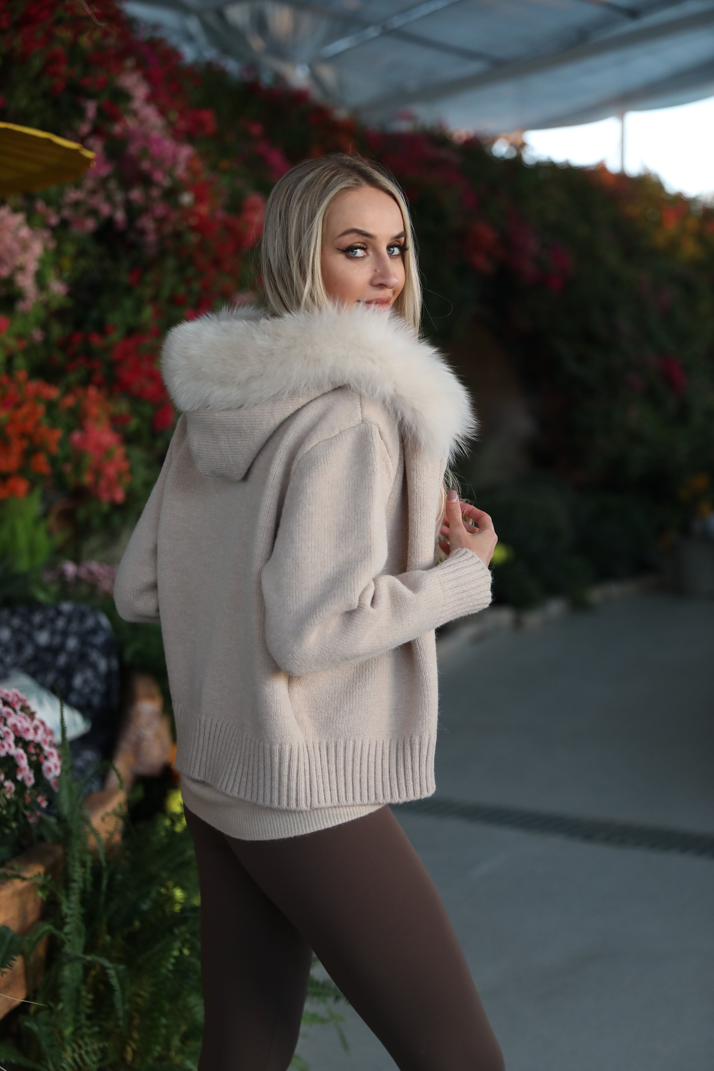 Women’s Beige Sheep Wool Knit Hooded Jacket with Real Fox Fur Trim – Full-Zip Winter Coat for Cold Weather Fashion