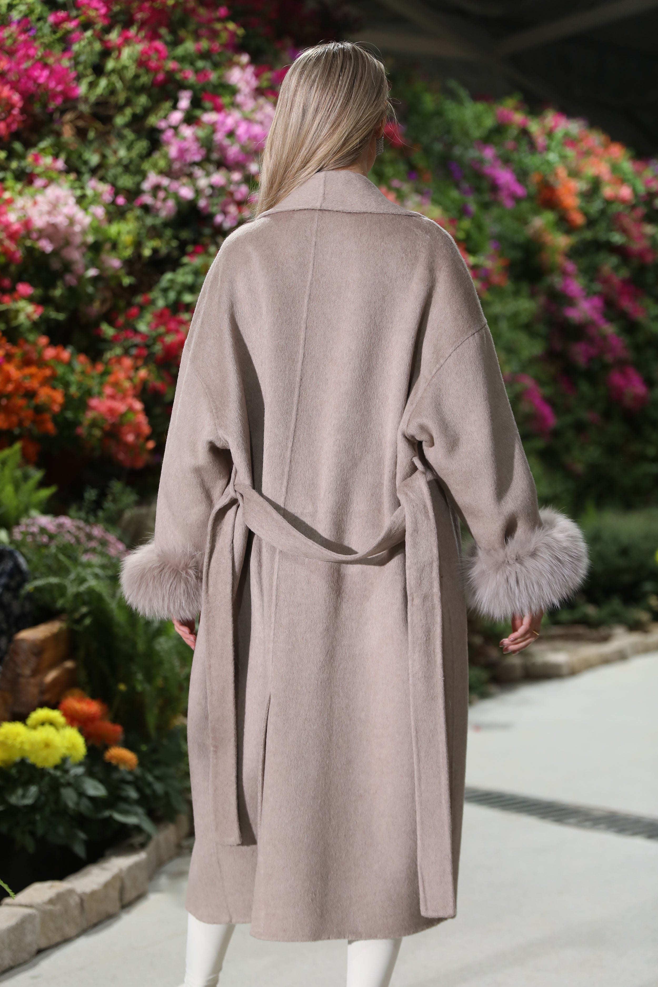 Women’s Beige Double-Faced Wool Wrap Coat with Fox Fur Cuffs – Drop Shoulder Belted Long Winter Jacket for Elegant Fashion