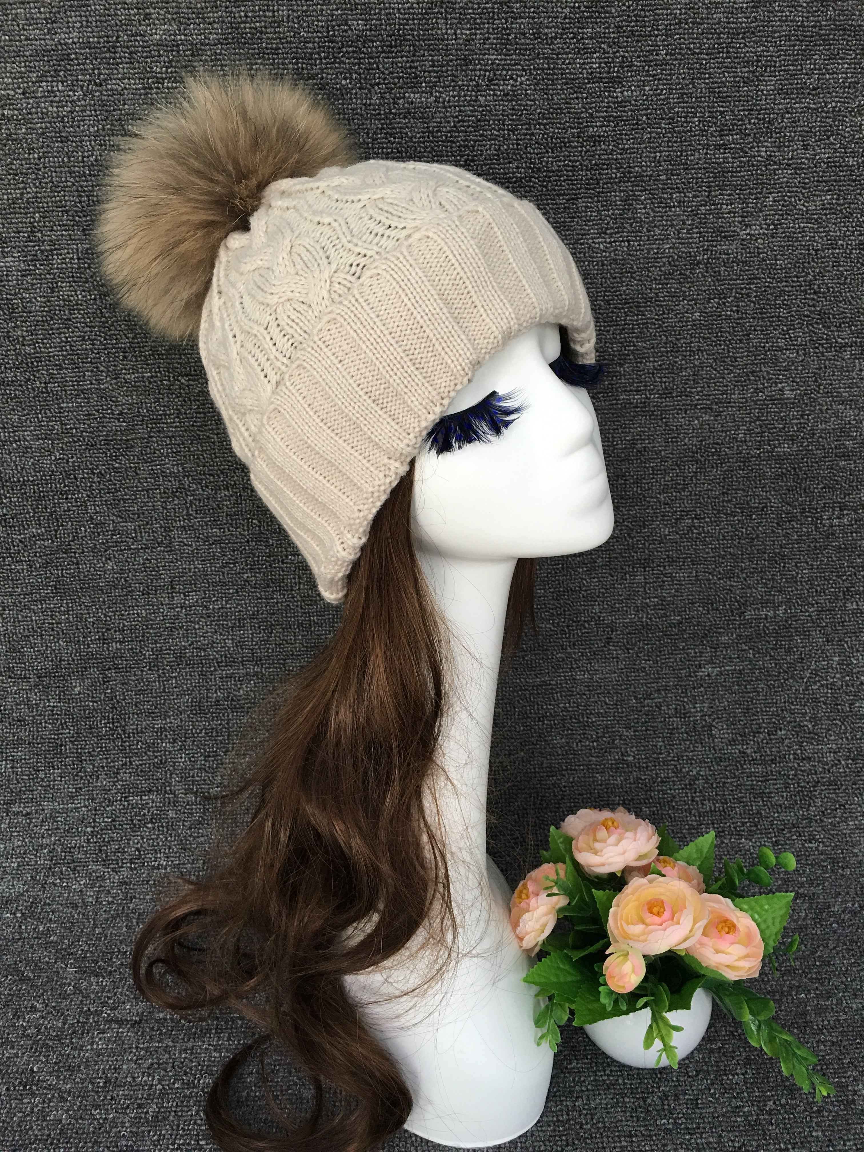 Women's Black Knit Beanie with Raccoon Fur Pom Pom – Winter Hat for Cold Weather, Warm and Stylish Snow Cap 6# F