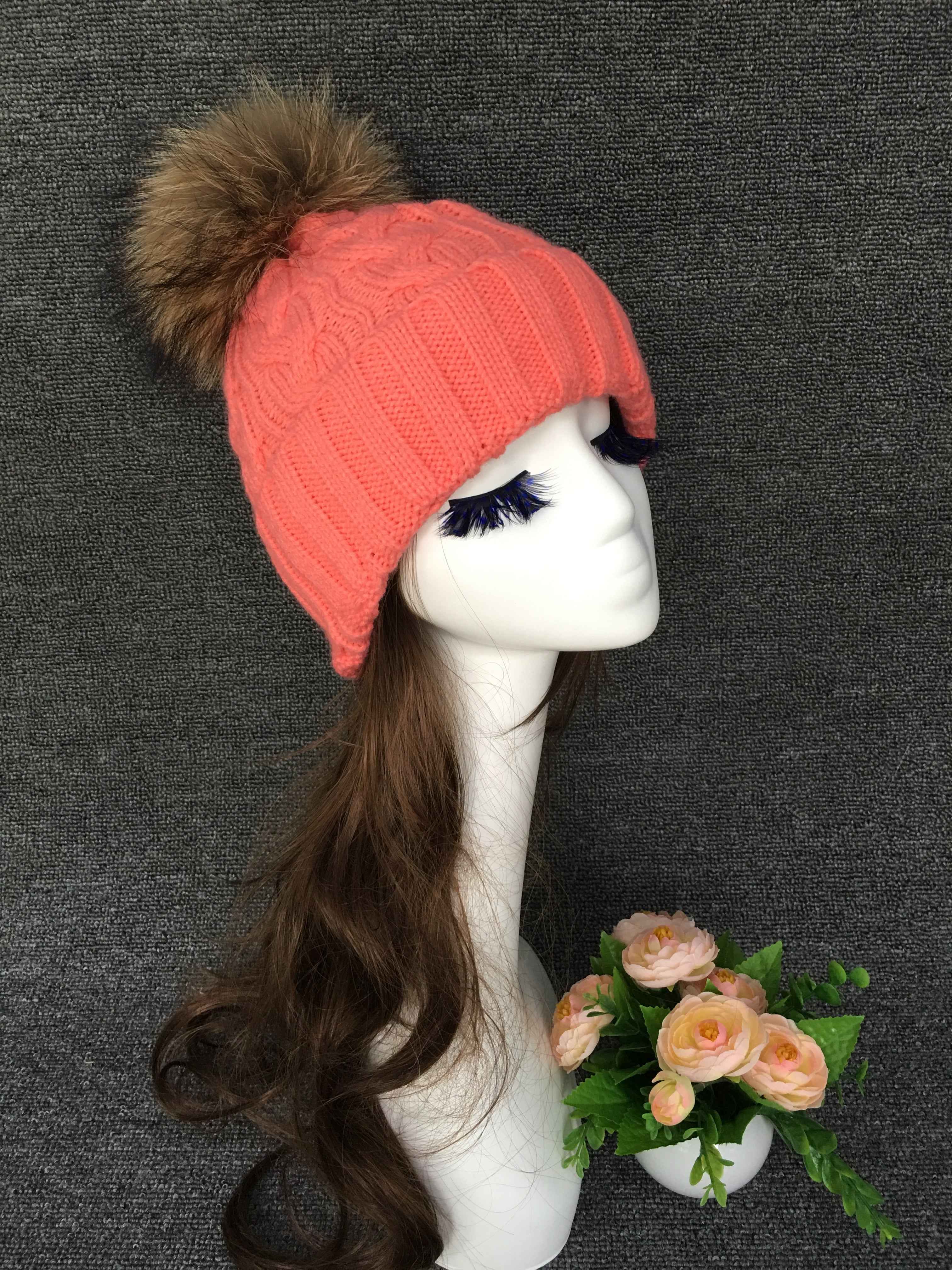 Women's Black Knit Beanie with Raccoon Fur Pom Pom – Winter Hat for Cold Weather, Warm and Stylish Snow Cap 9# F