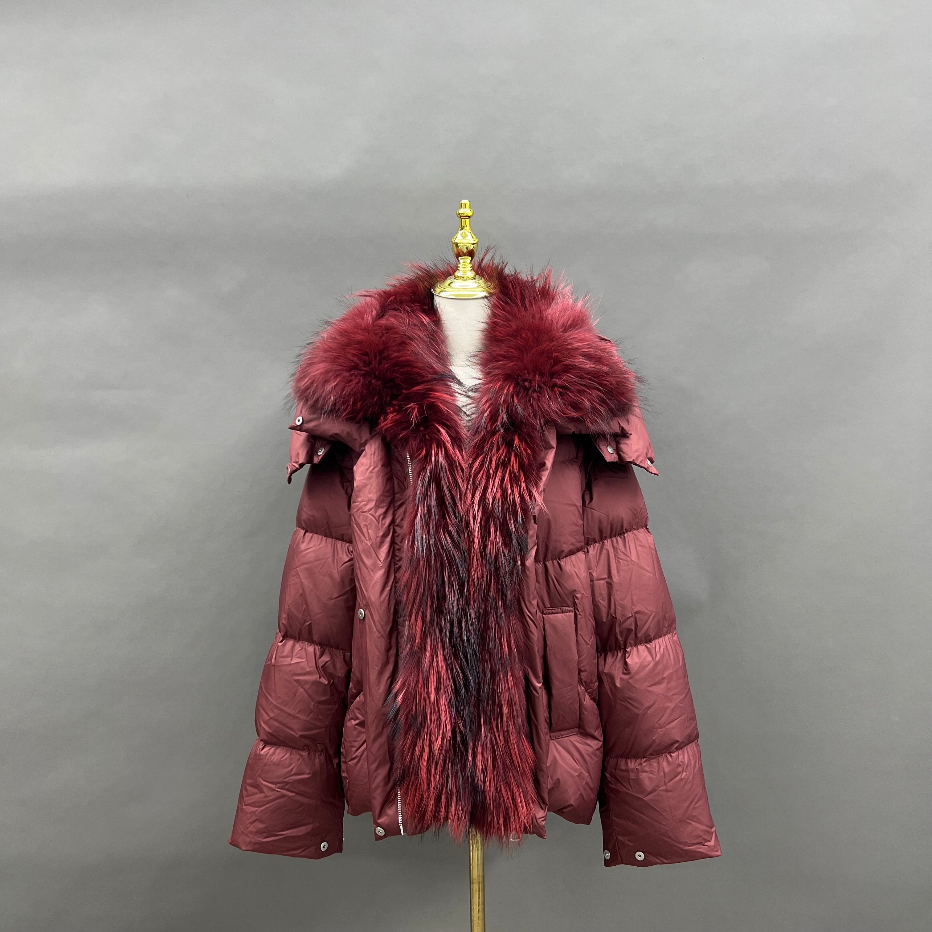 Women’s Olive Green Down Jacket with Real Raccoon Fur Hood – Detachable Sleeve Winter Coat for Versatile Fashion